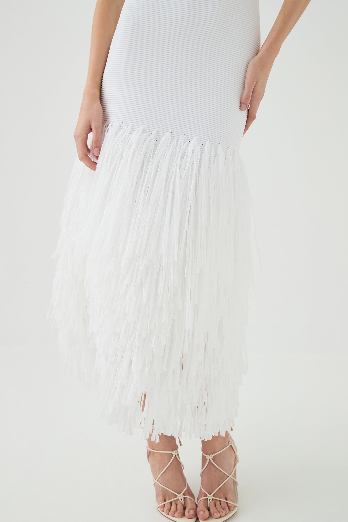 22RE5621_IVRY_4_1745363500