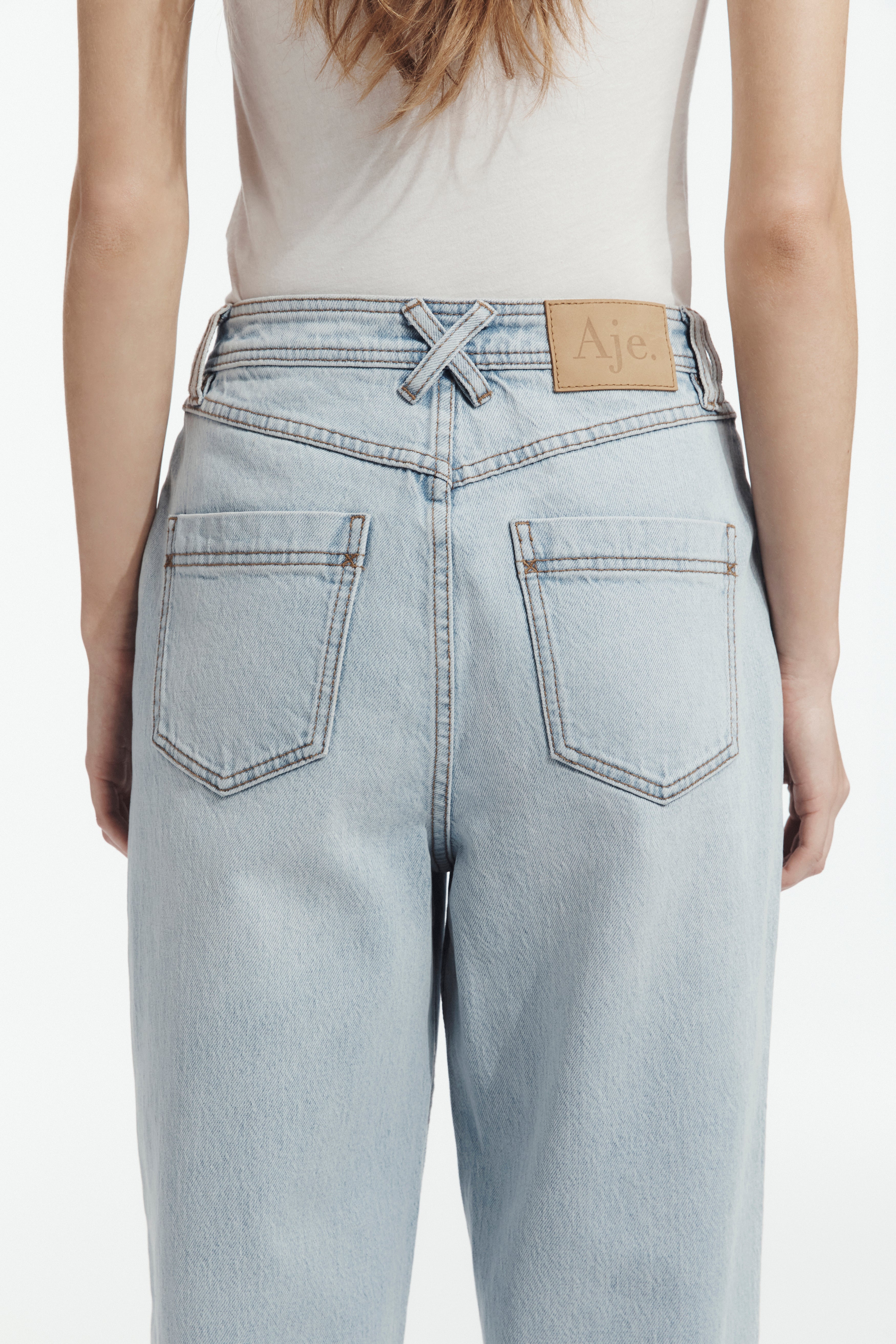 Billie Straight Ankle Jean