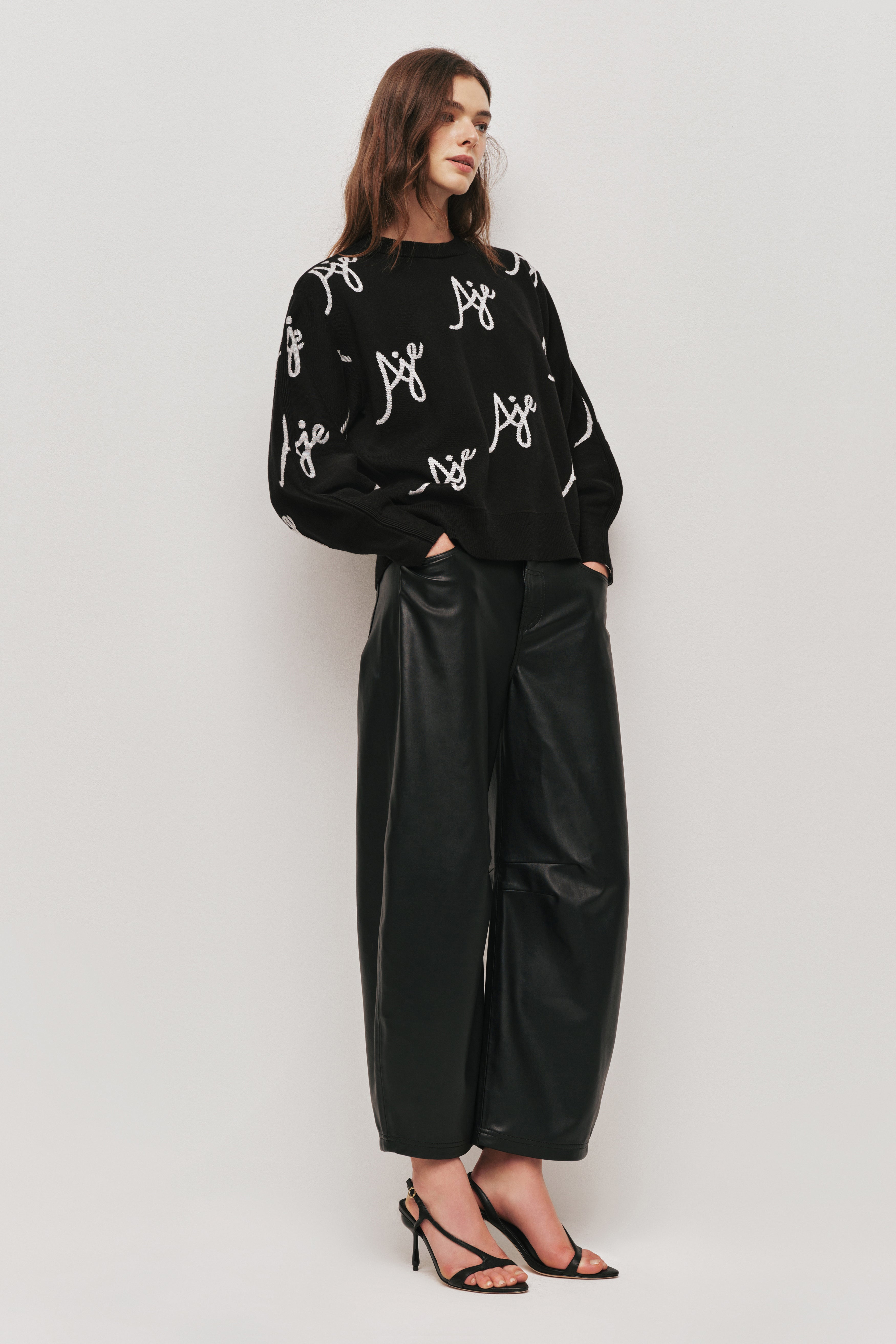 25PF1287_BLK-IVRY_5_1761514454