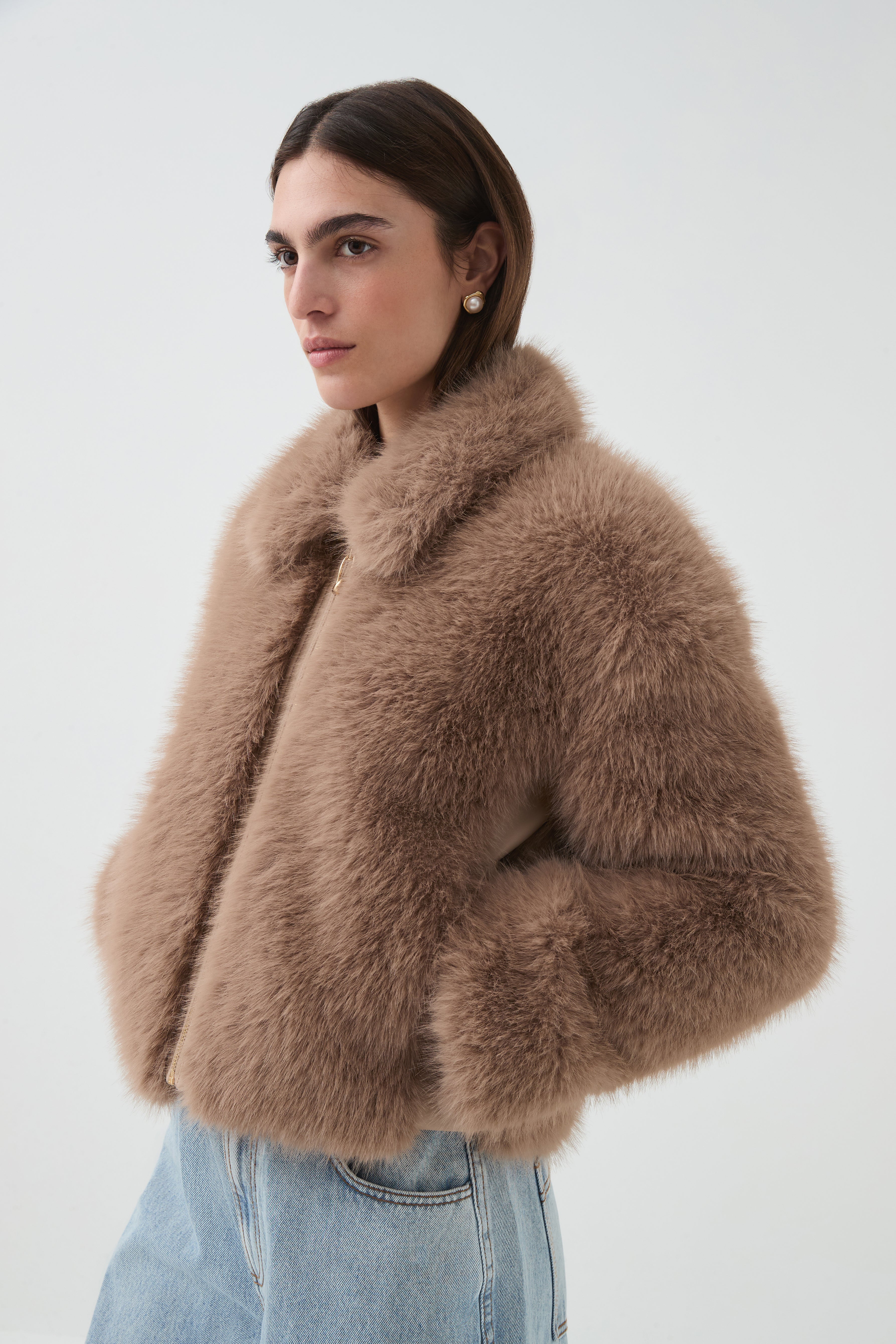 25PF2041_DEP-BEGE_4_1745742055