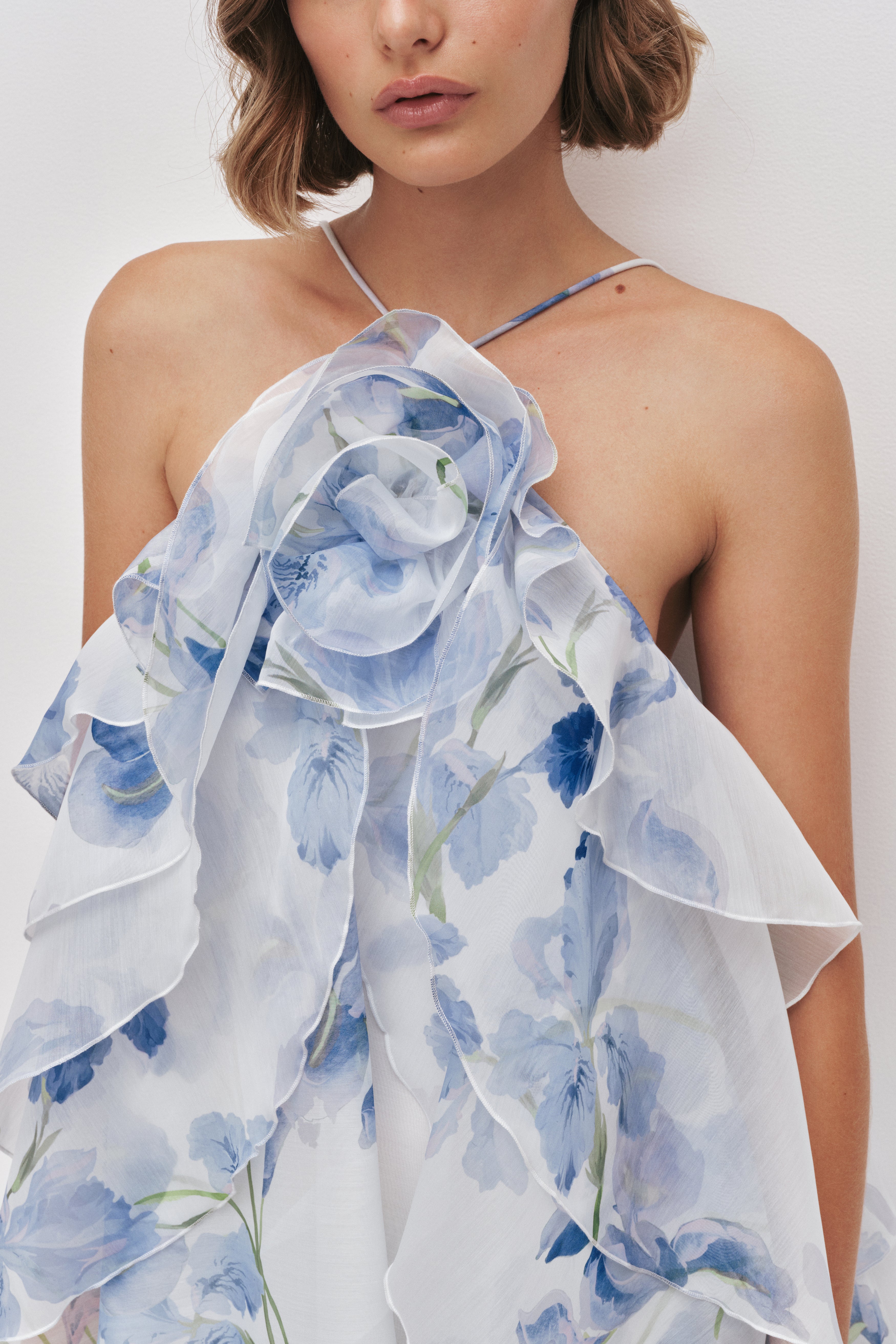 25RE1066_IRIS_4_1770595180