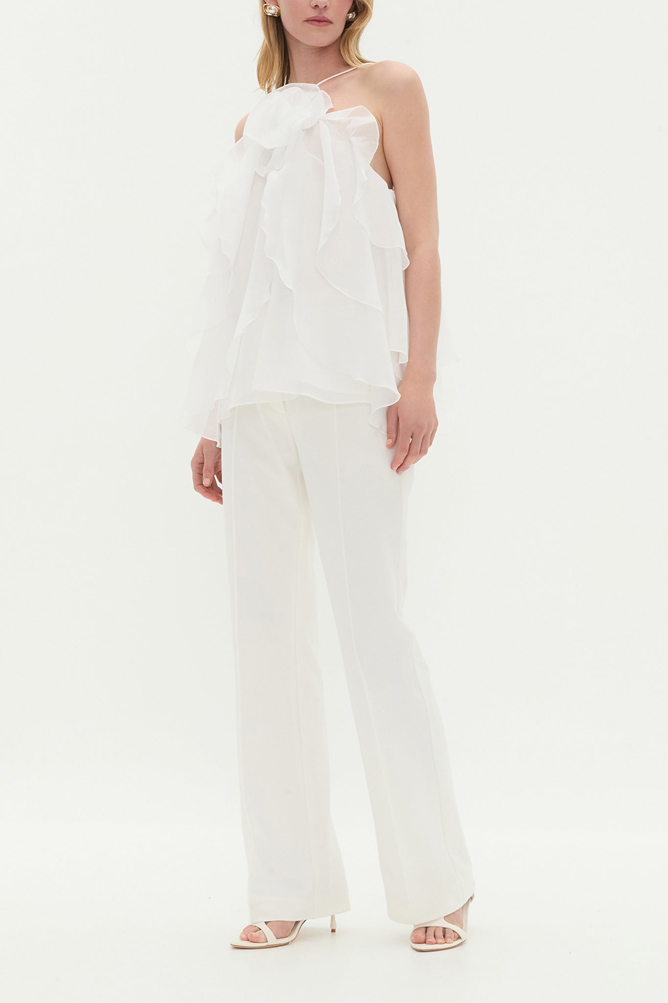 25RE1066_IVRY_3_1754031003