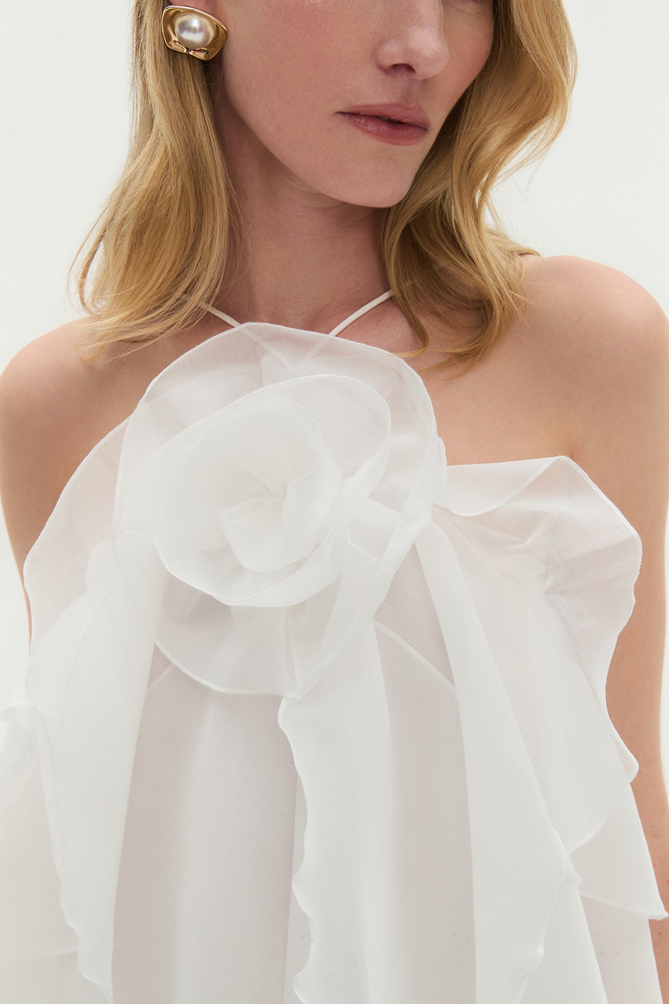 25RE1066_IVRY_5_1753746406