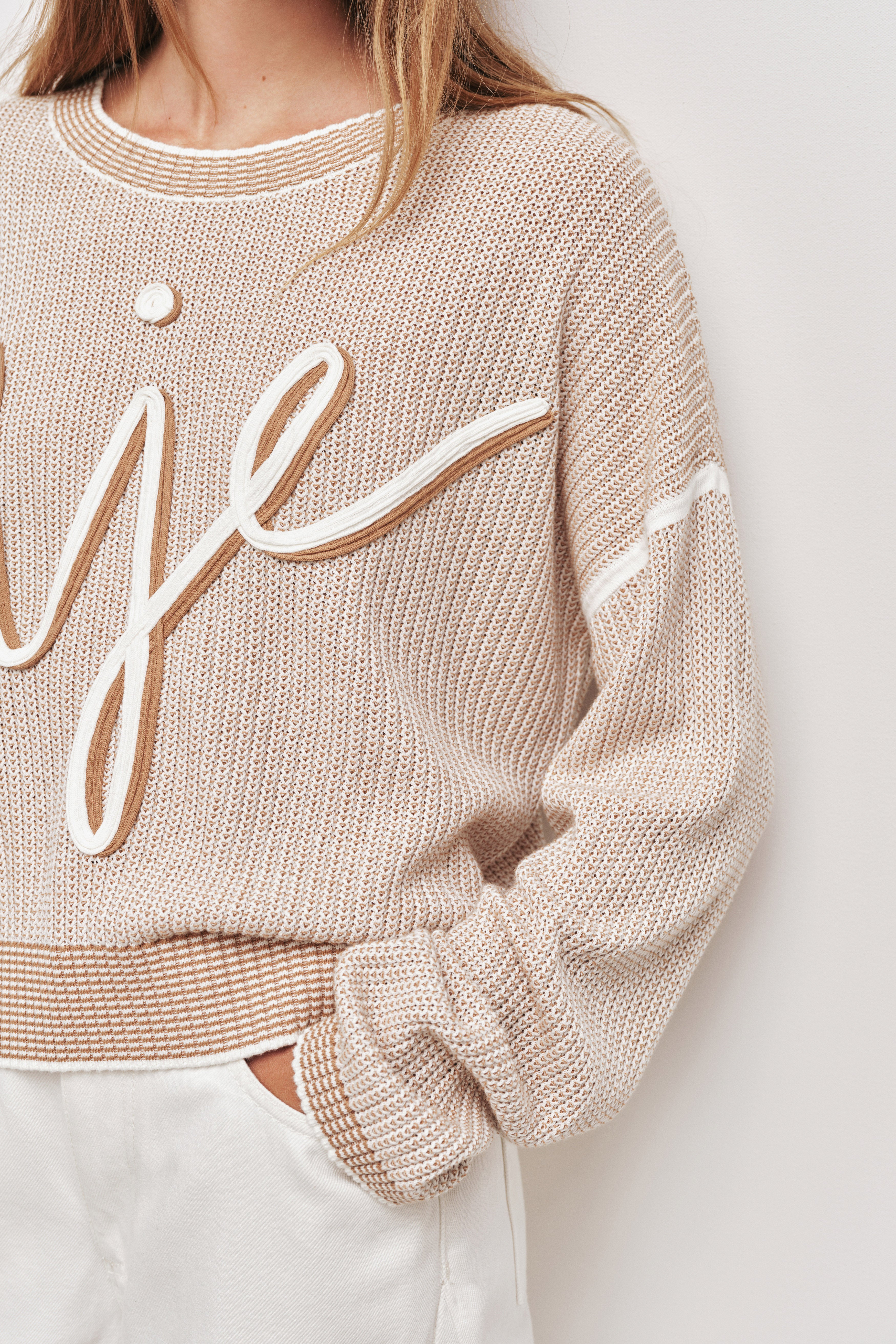 25SS1464_NEUTR-IVRY_4_1759038742