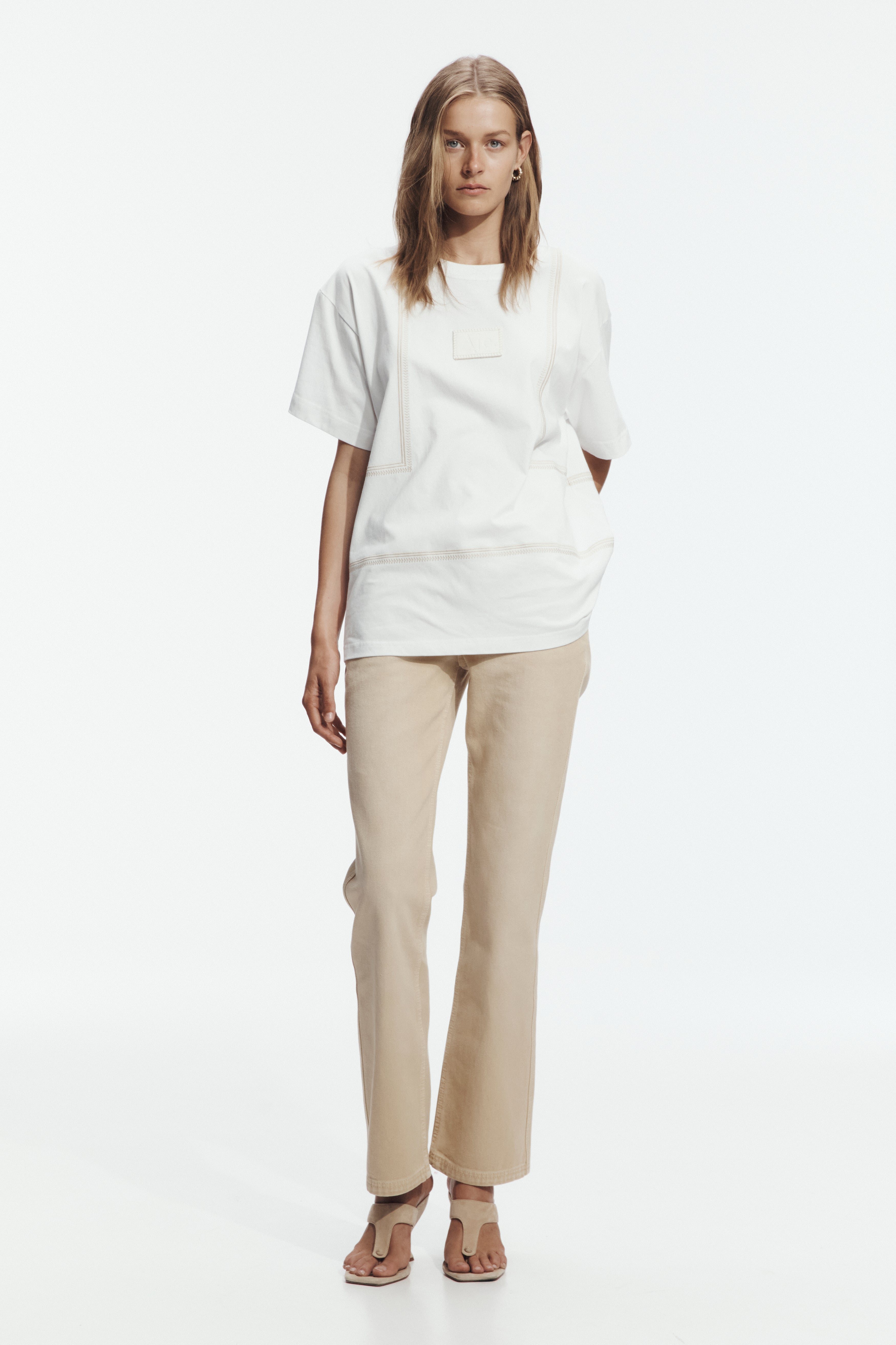 Lotus Tee