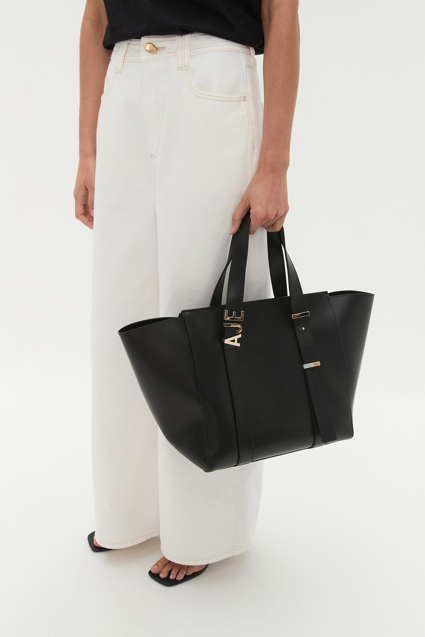 25SS6606_BLK_6_1753323904