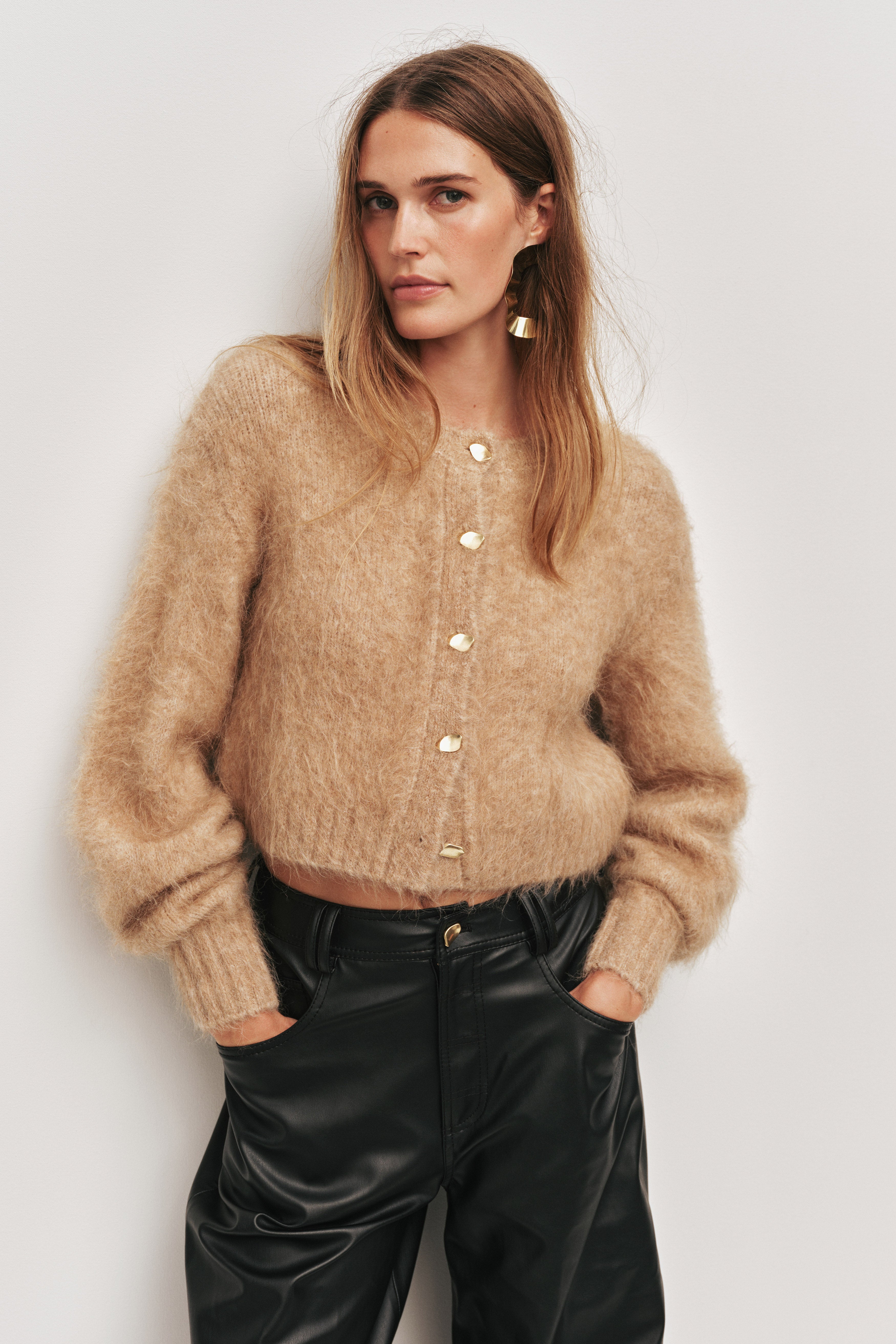 25SU2069_CML_3_1759038841