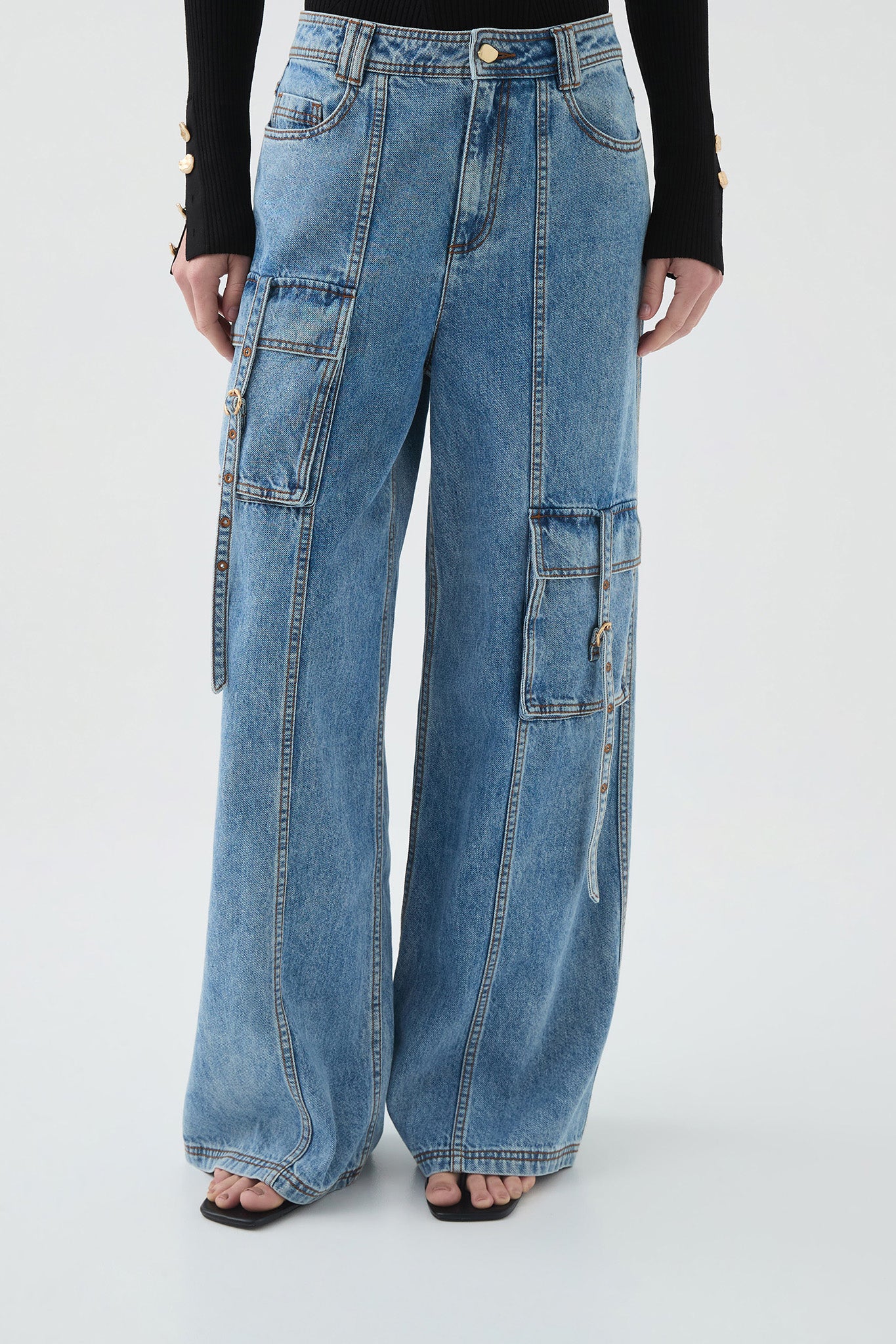 25SU3044_CSTL-WSH_4_1747185722