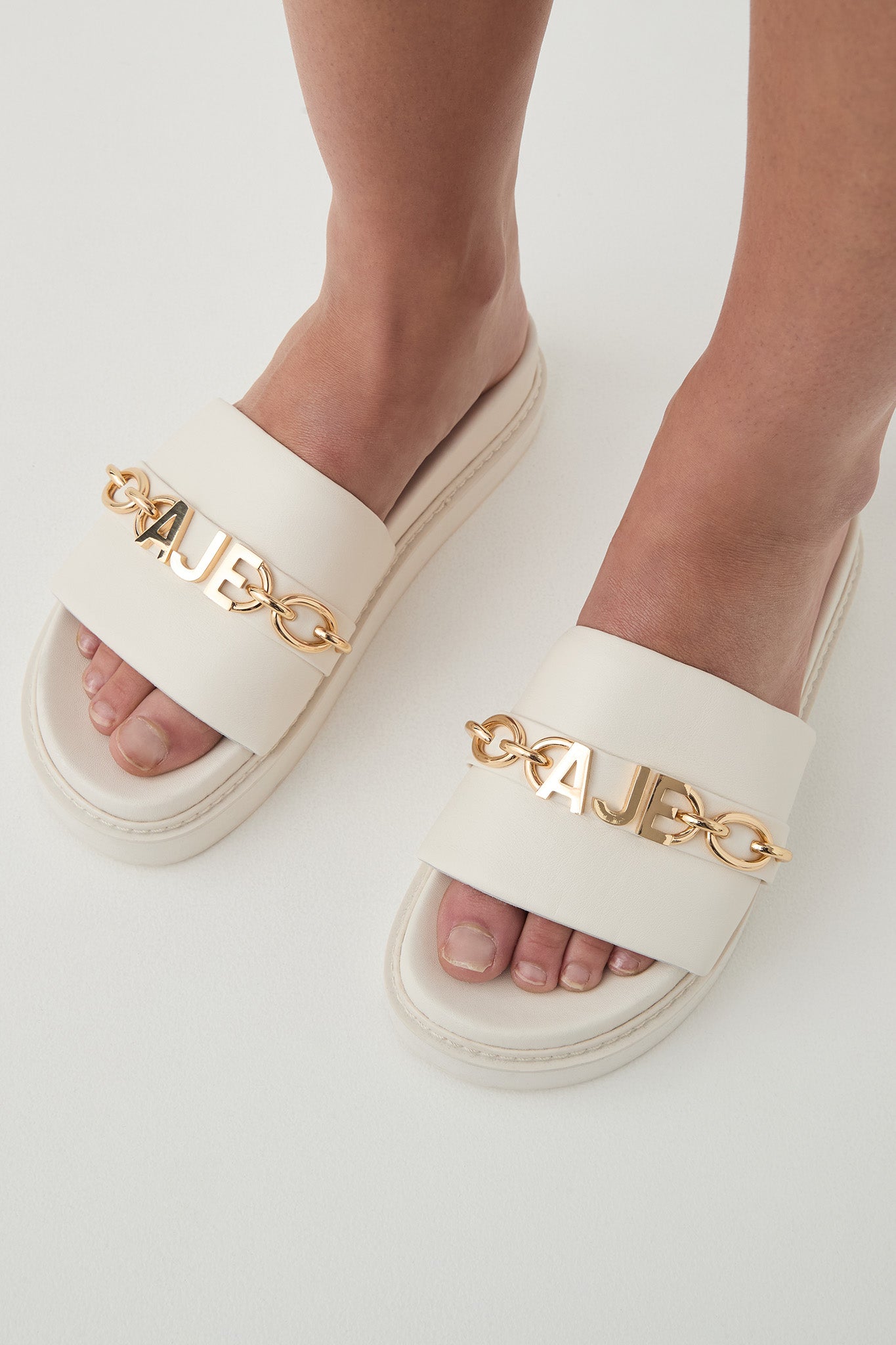 Aspect Platform Slide Ivory Aje – Aje AU - Main Image