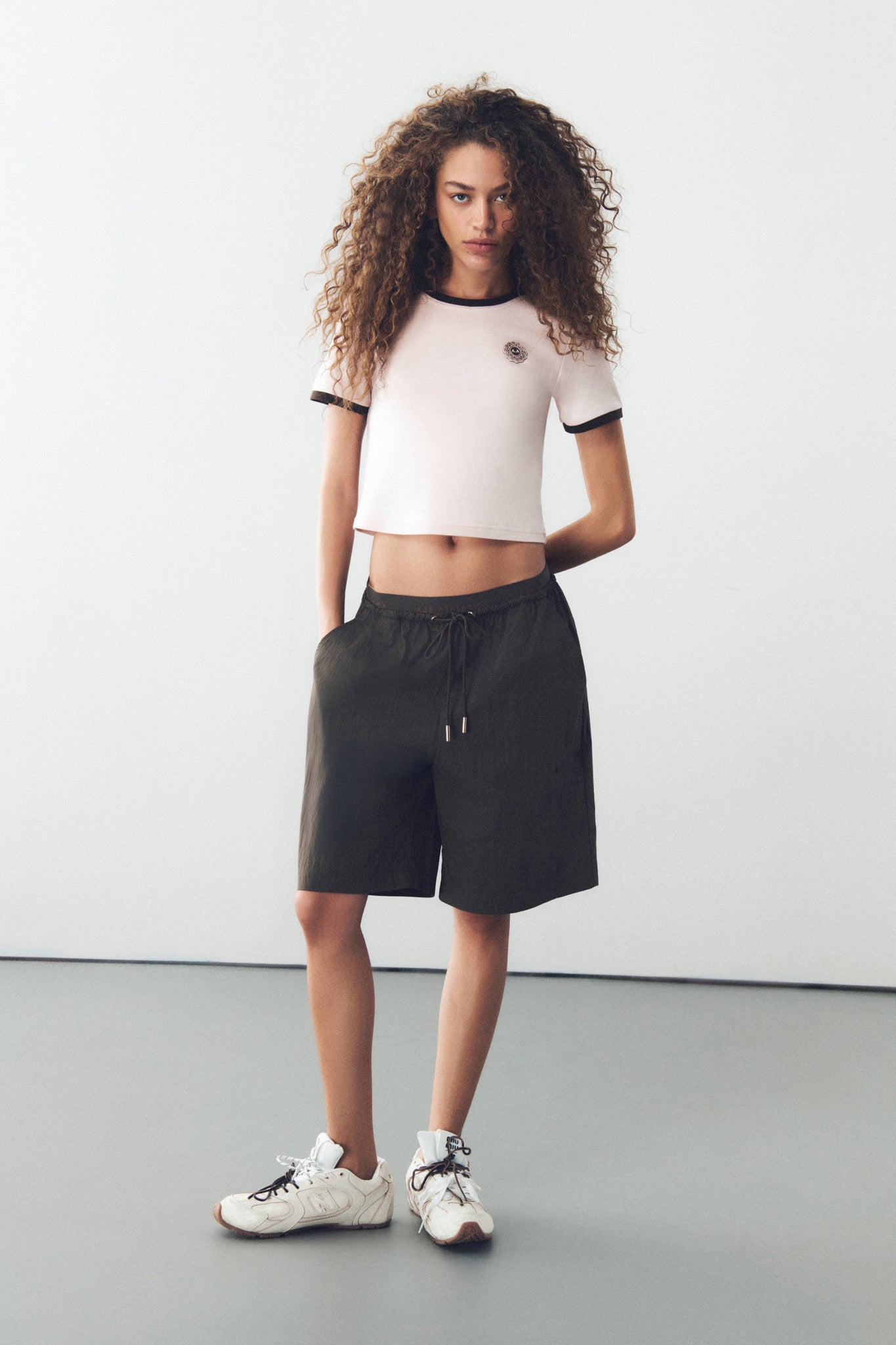 Logo Elastic Longline Short