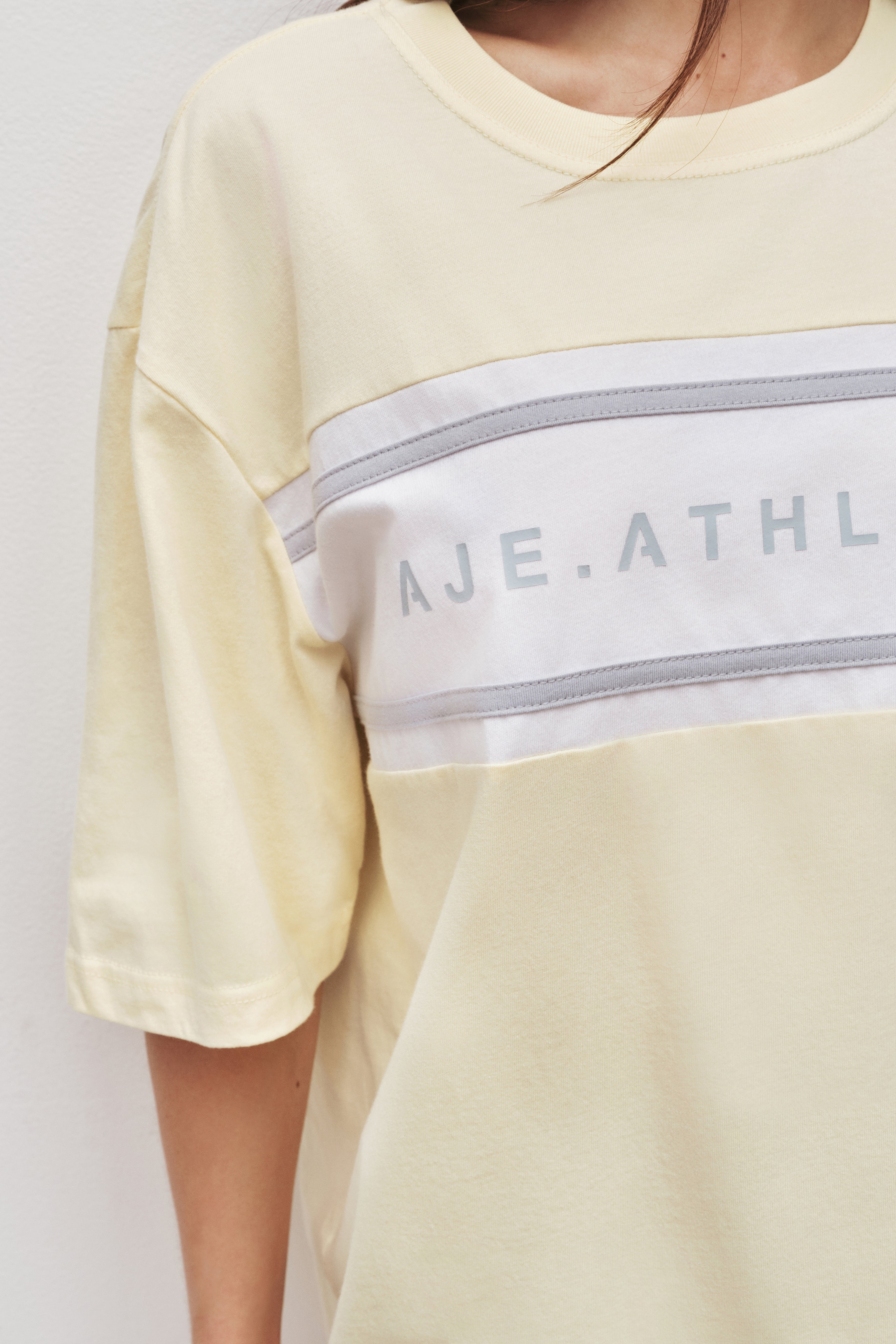 261AA1025_LMN_5_1756812049