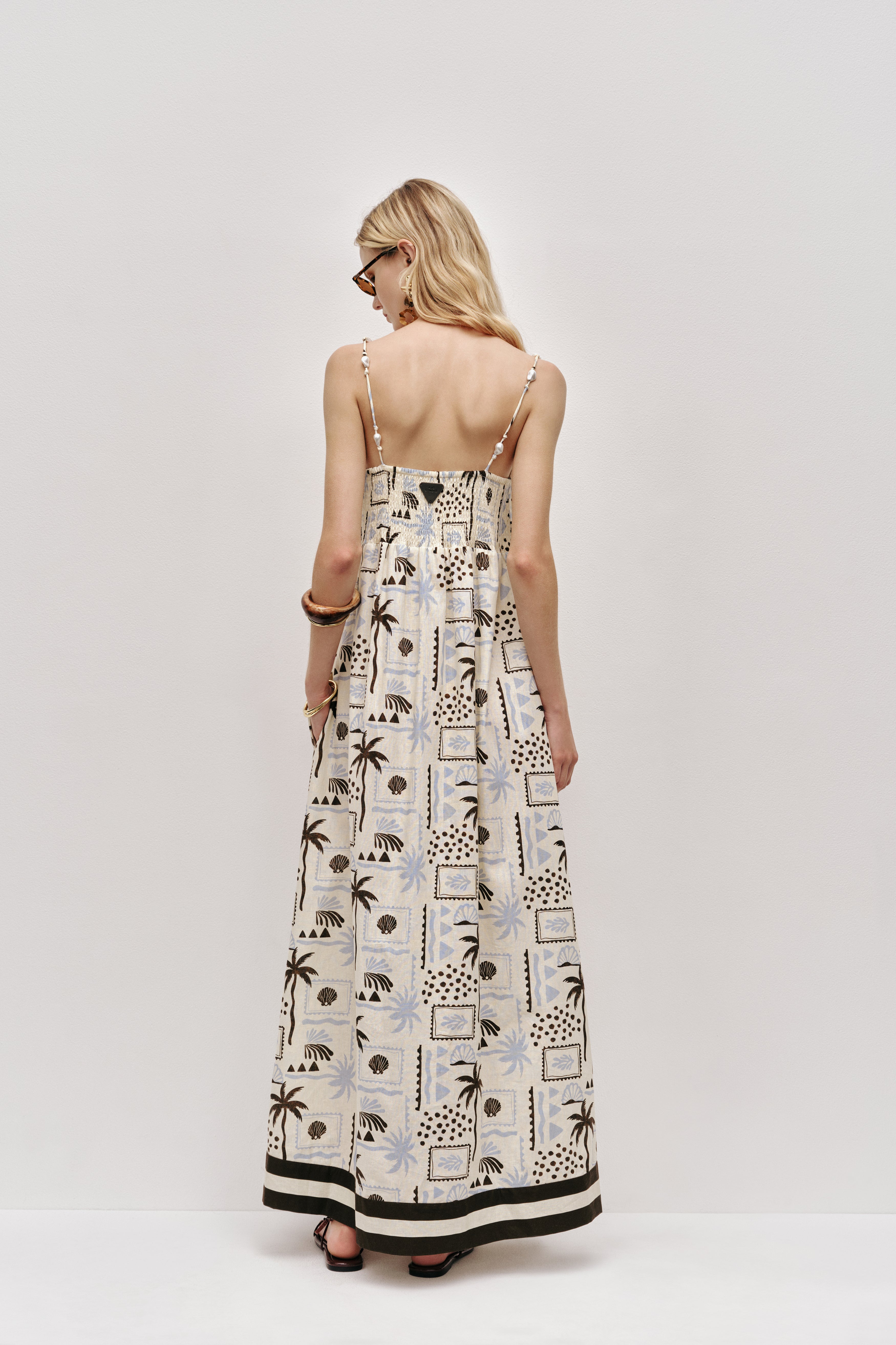 261AS5016_POSTCARD_7_1757029283