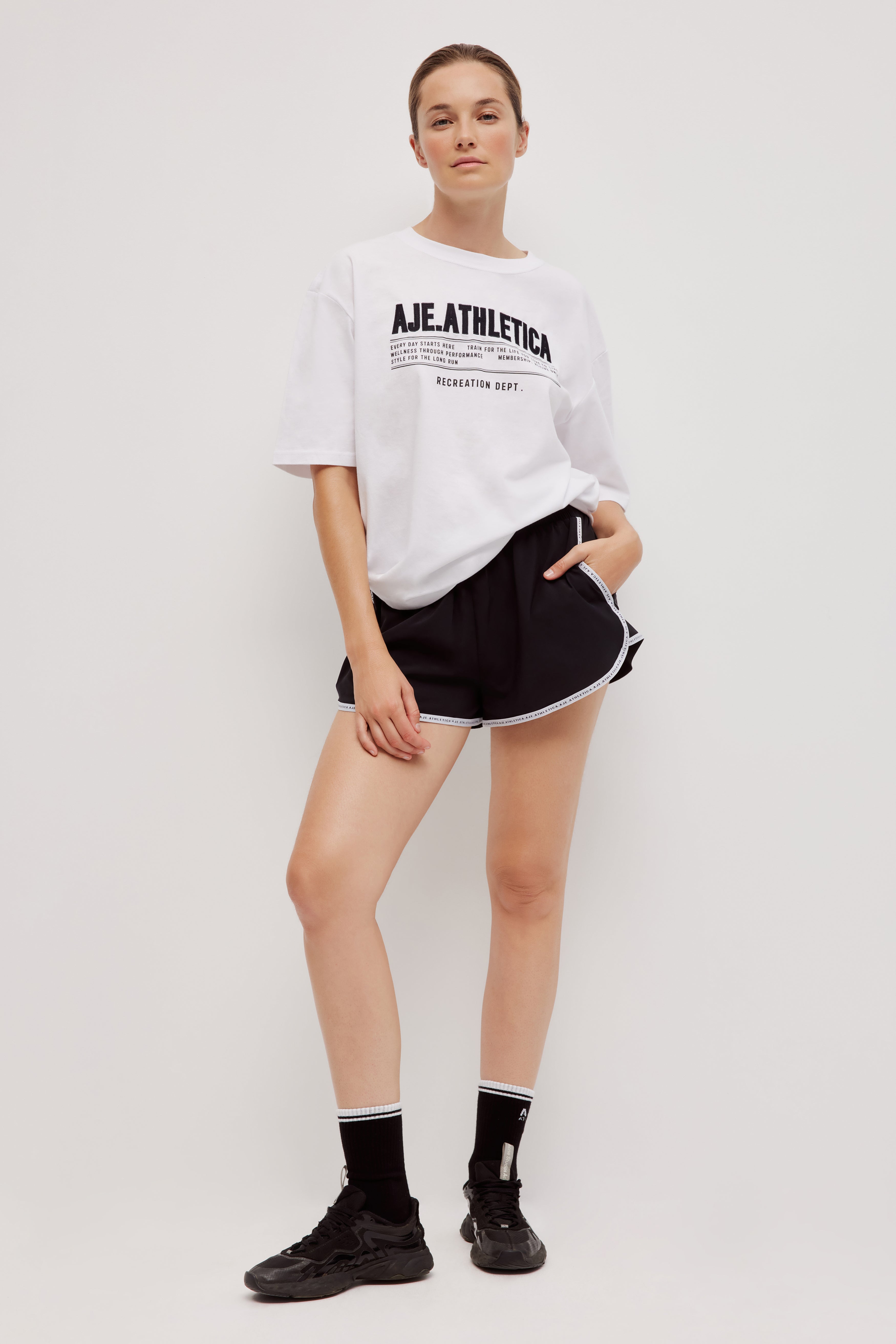 262AA1018_WHT_1_1760060979