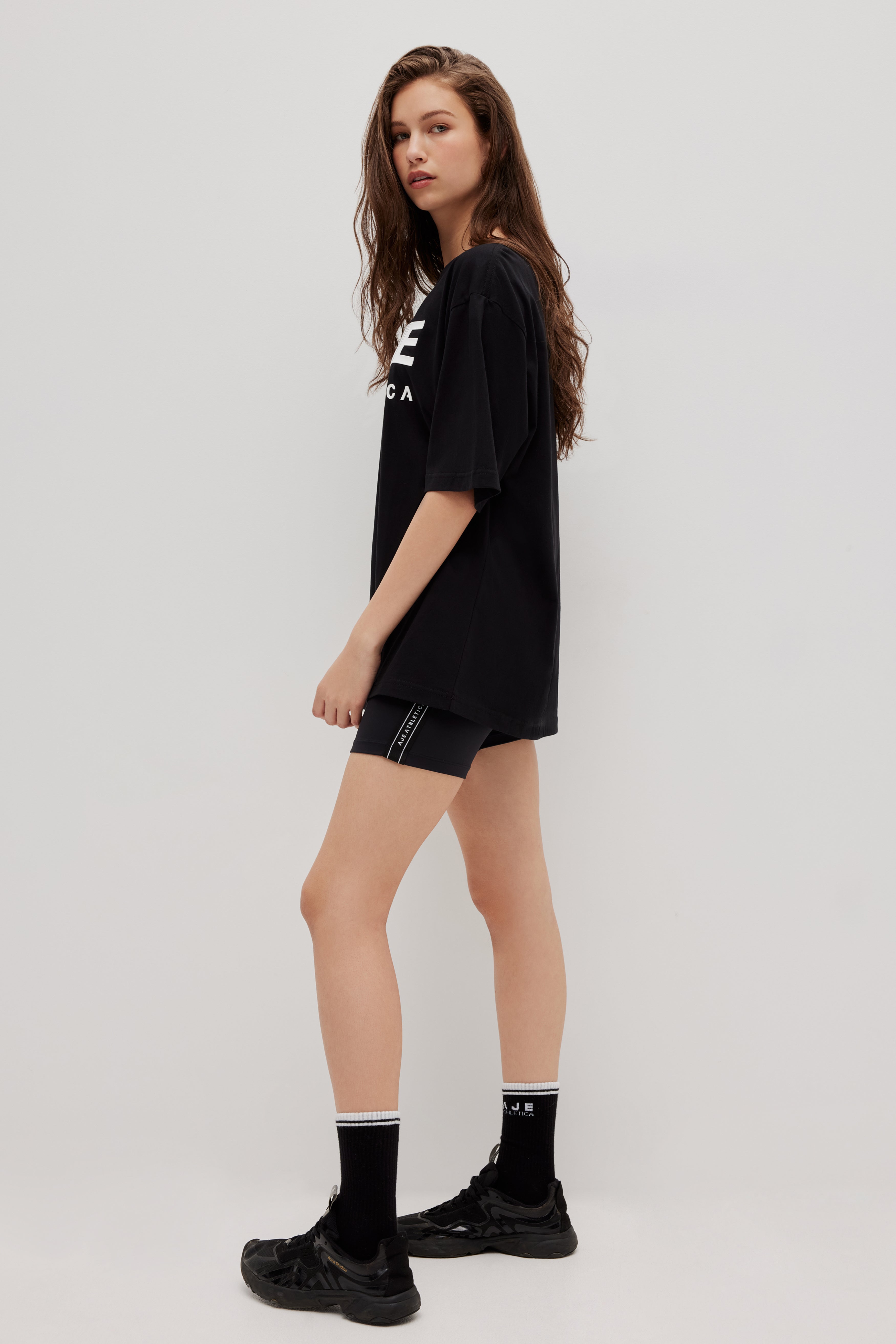 262AA1024_BLK_4_1761707918