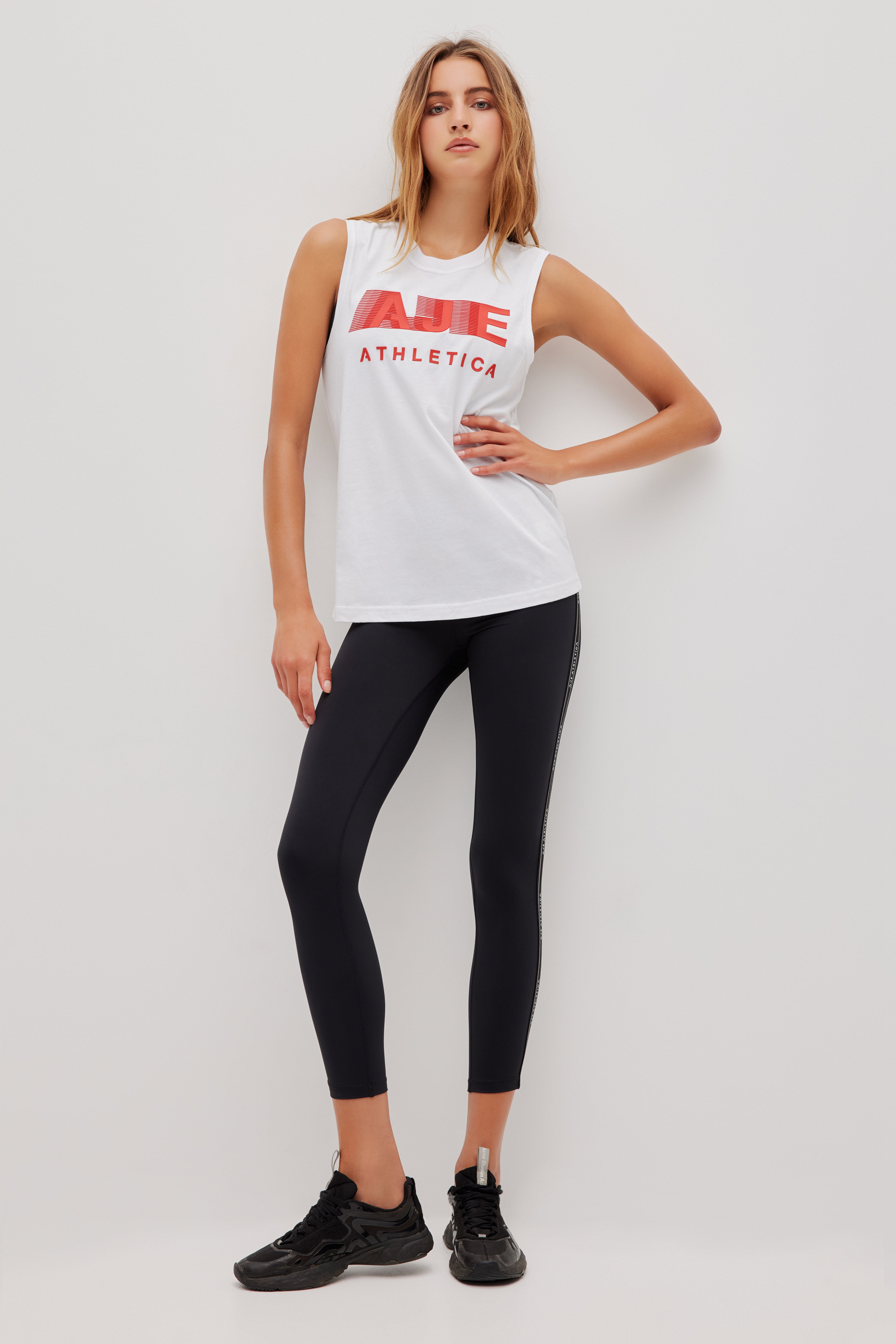 Swift Longline Logo Tank