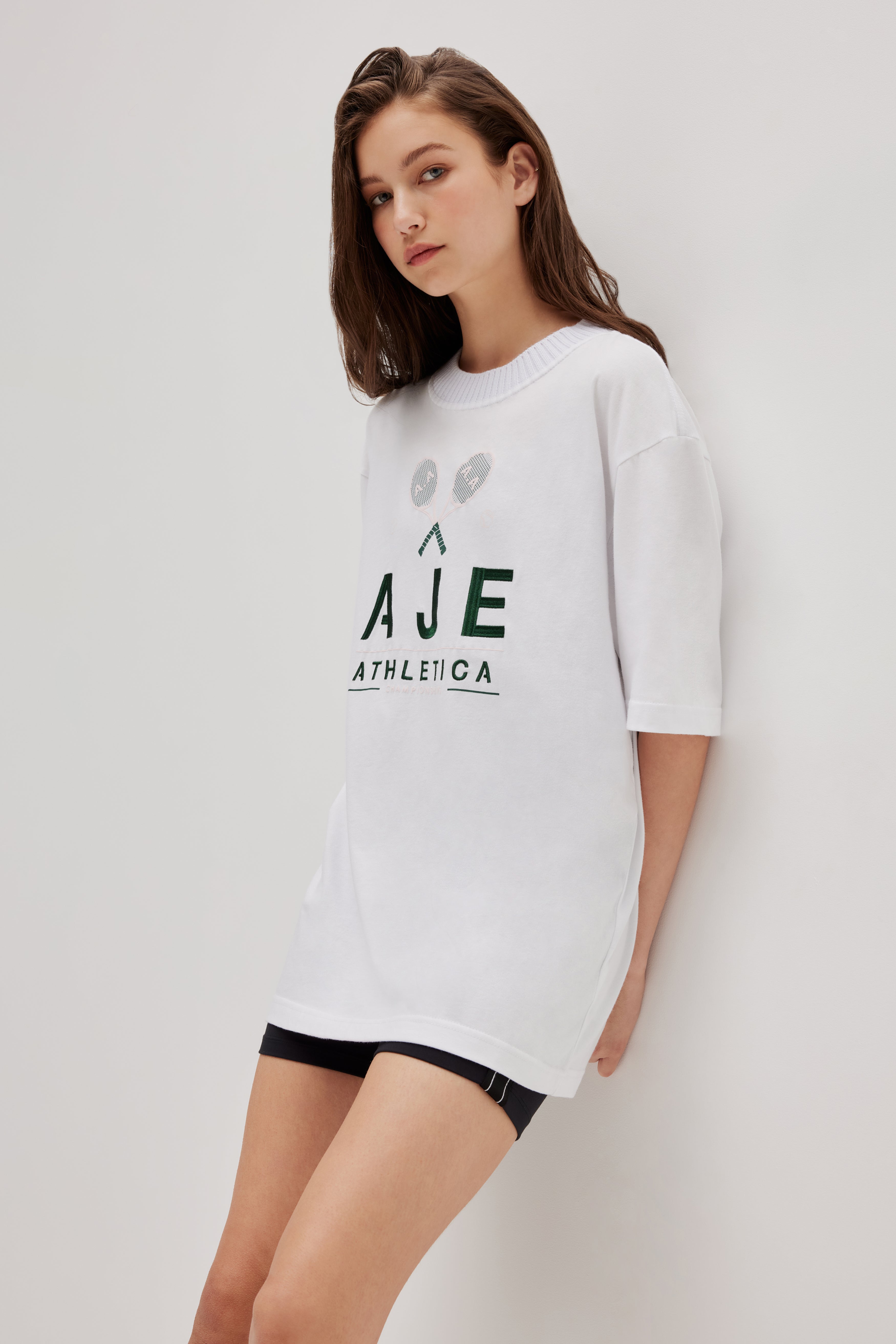 262AA1026_WHT_3_1761708109