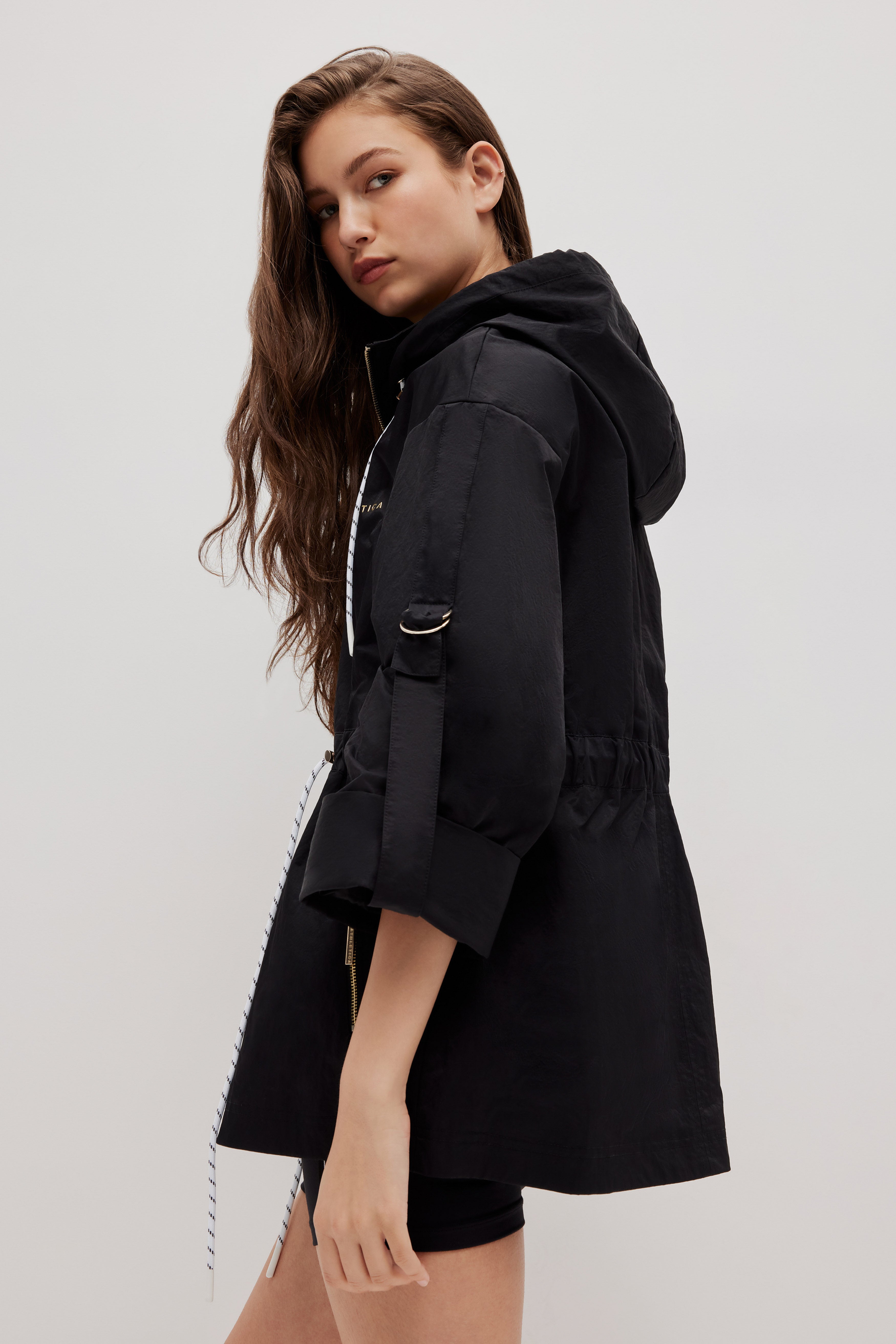 262AA2003_BLK_5_1762209782