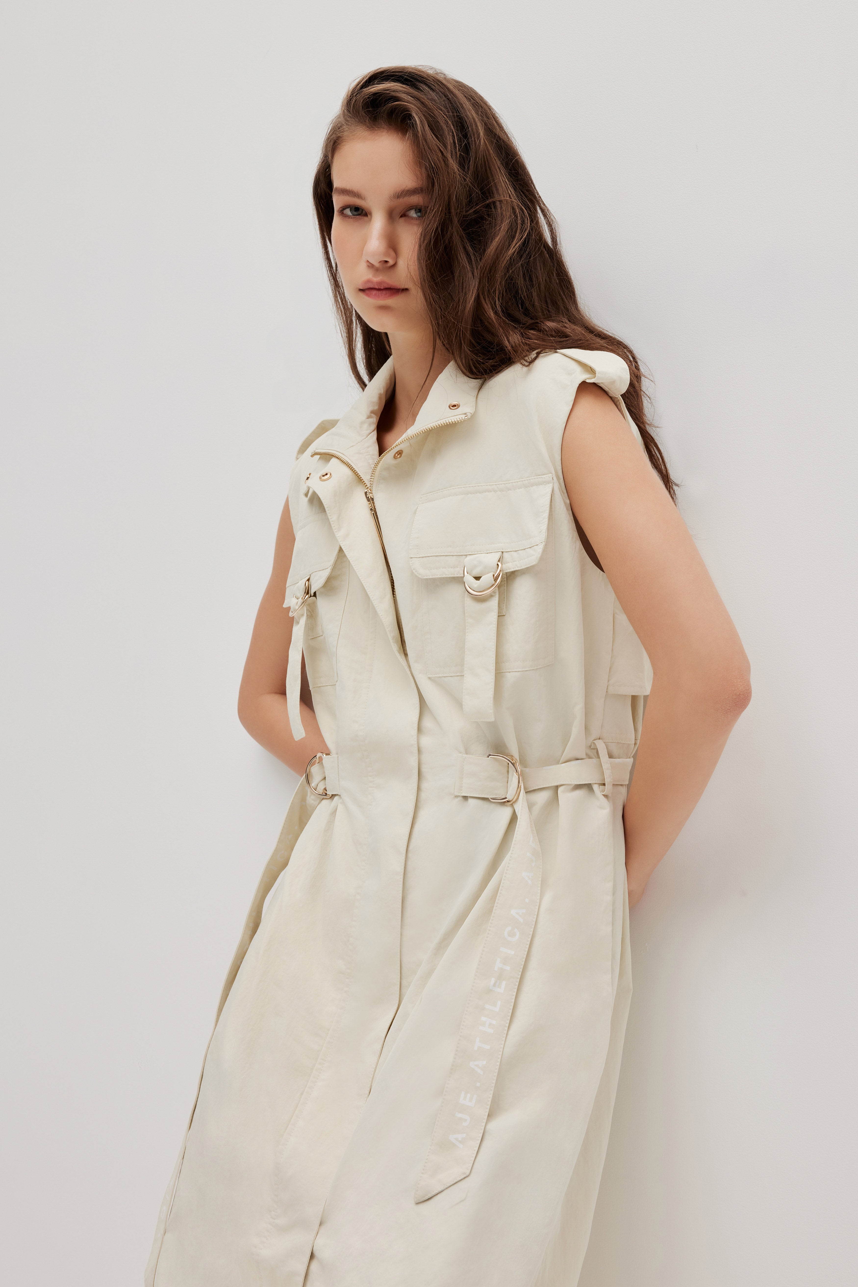 Sleeveless Utility Trench
