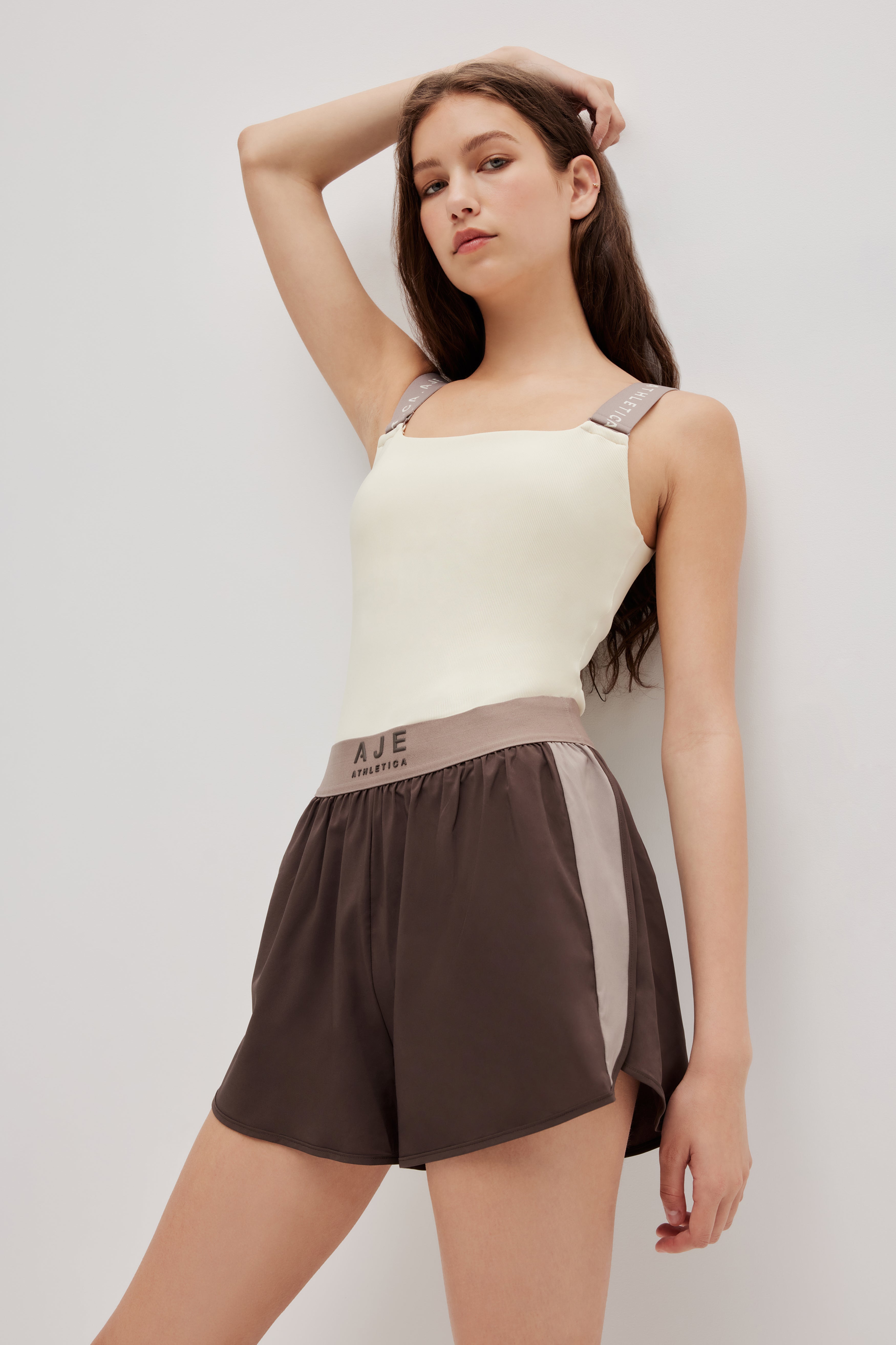 262AA3001_CHOC_1_1761714155