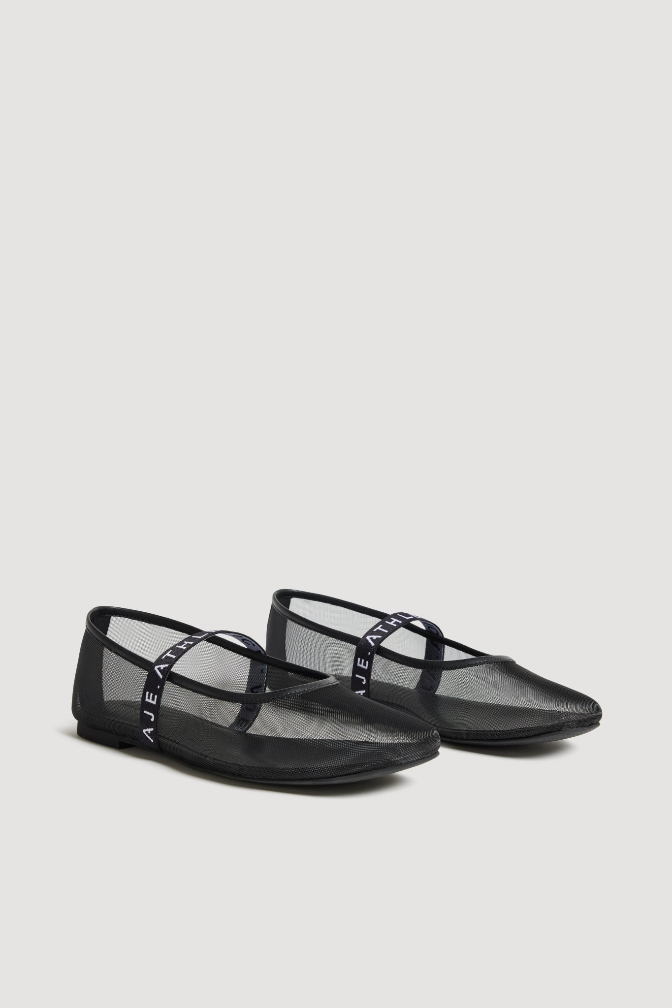 262AA7053_BLK_5_1759730788