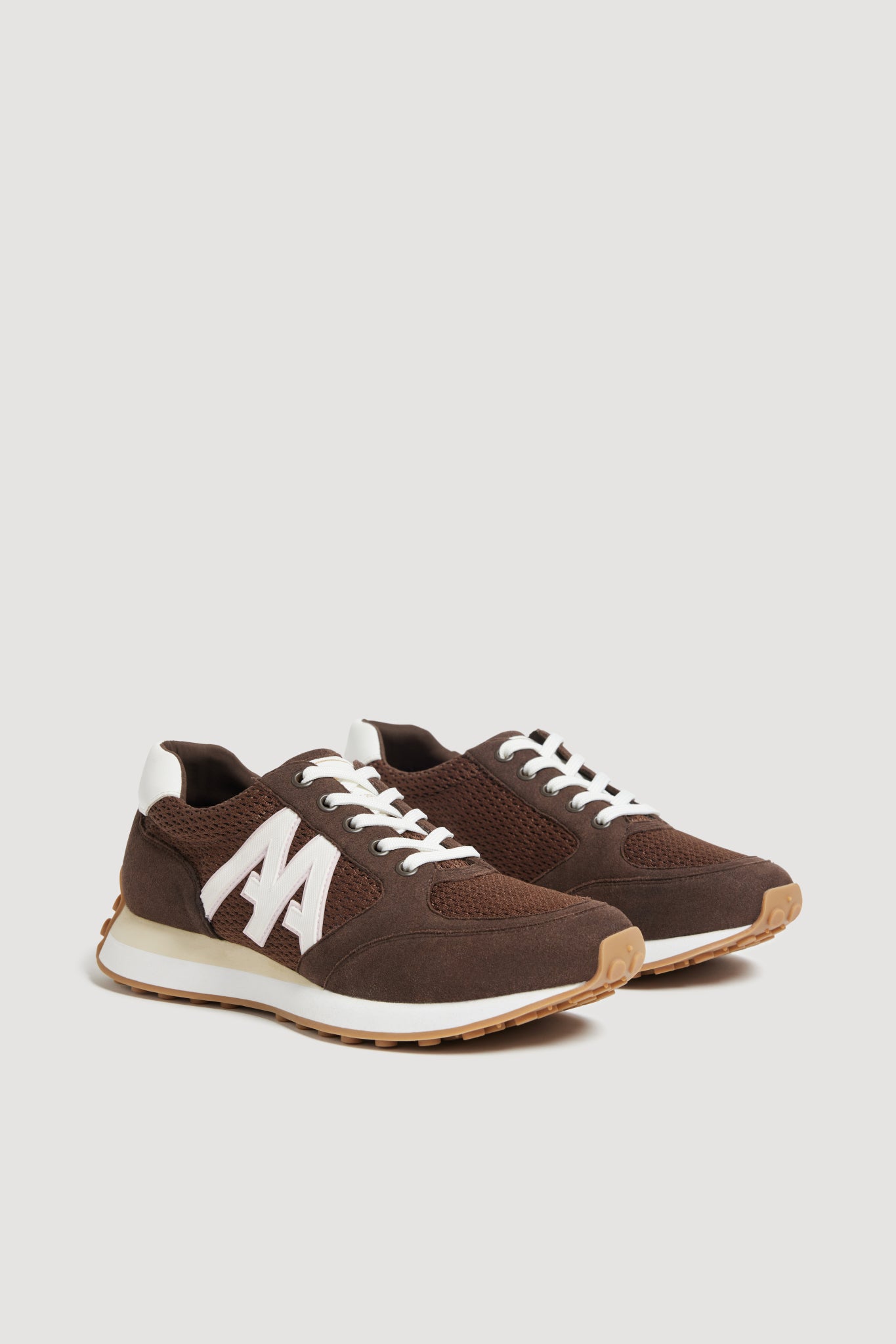 A.A Logo Trainer 923