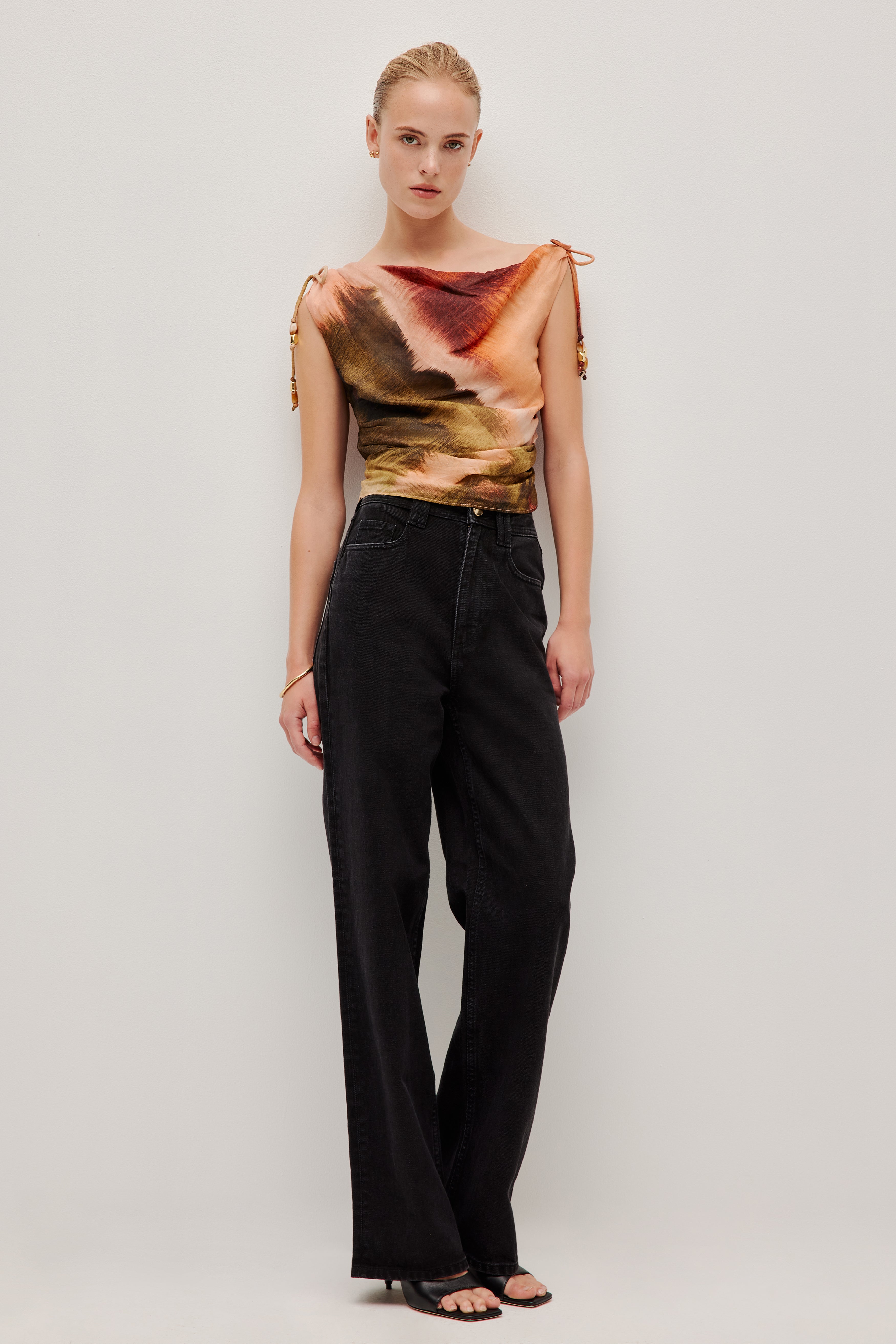 262AS1005_MAKATA_3_1767060993