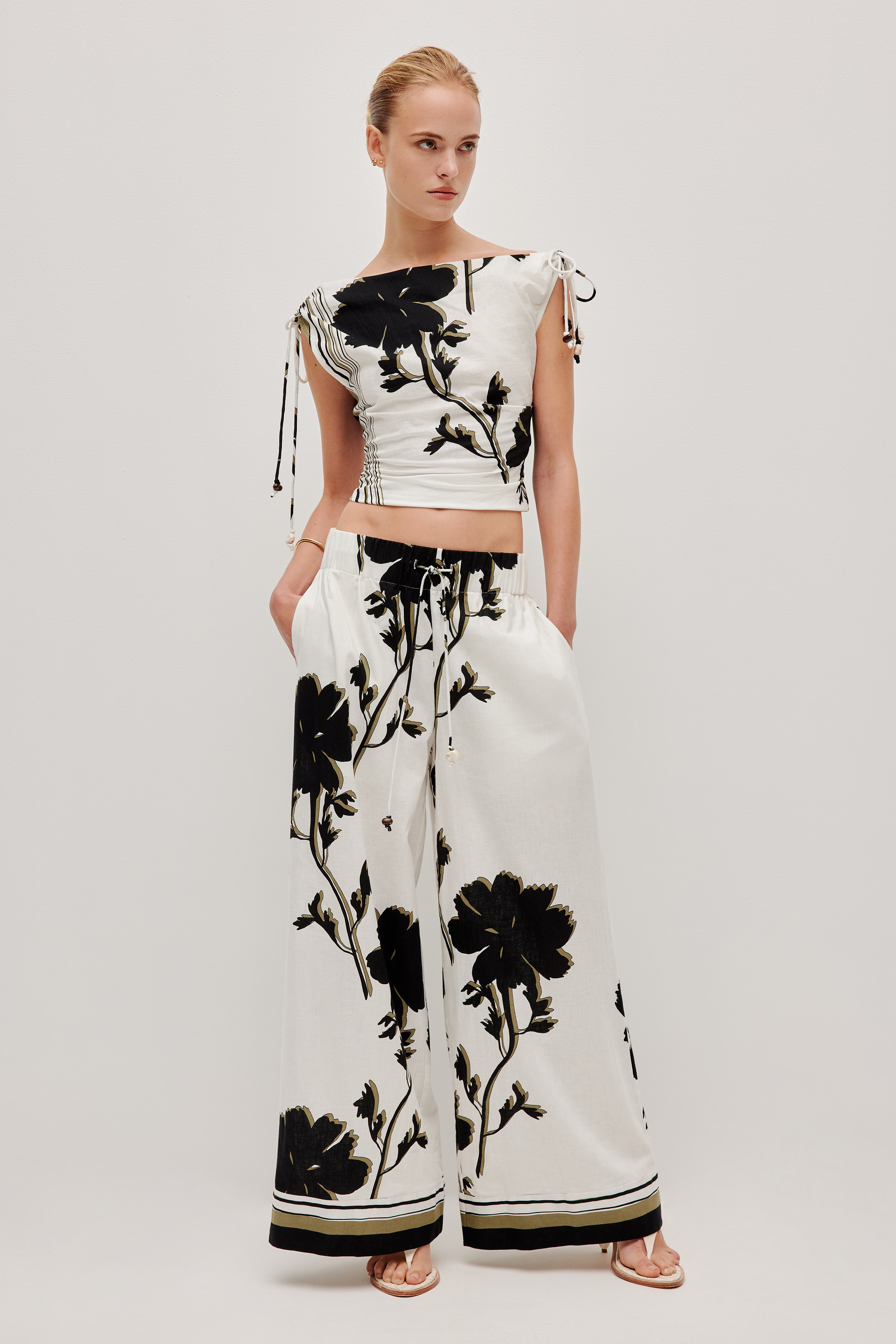 262AS1006_BLMNA_1_1767095143