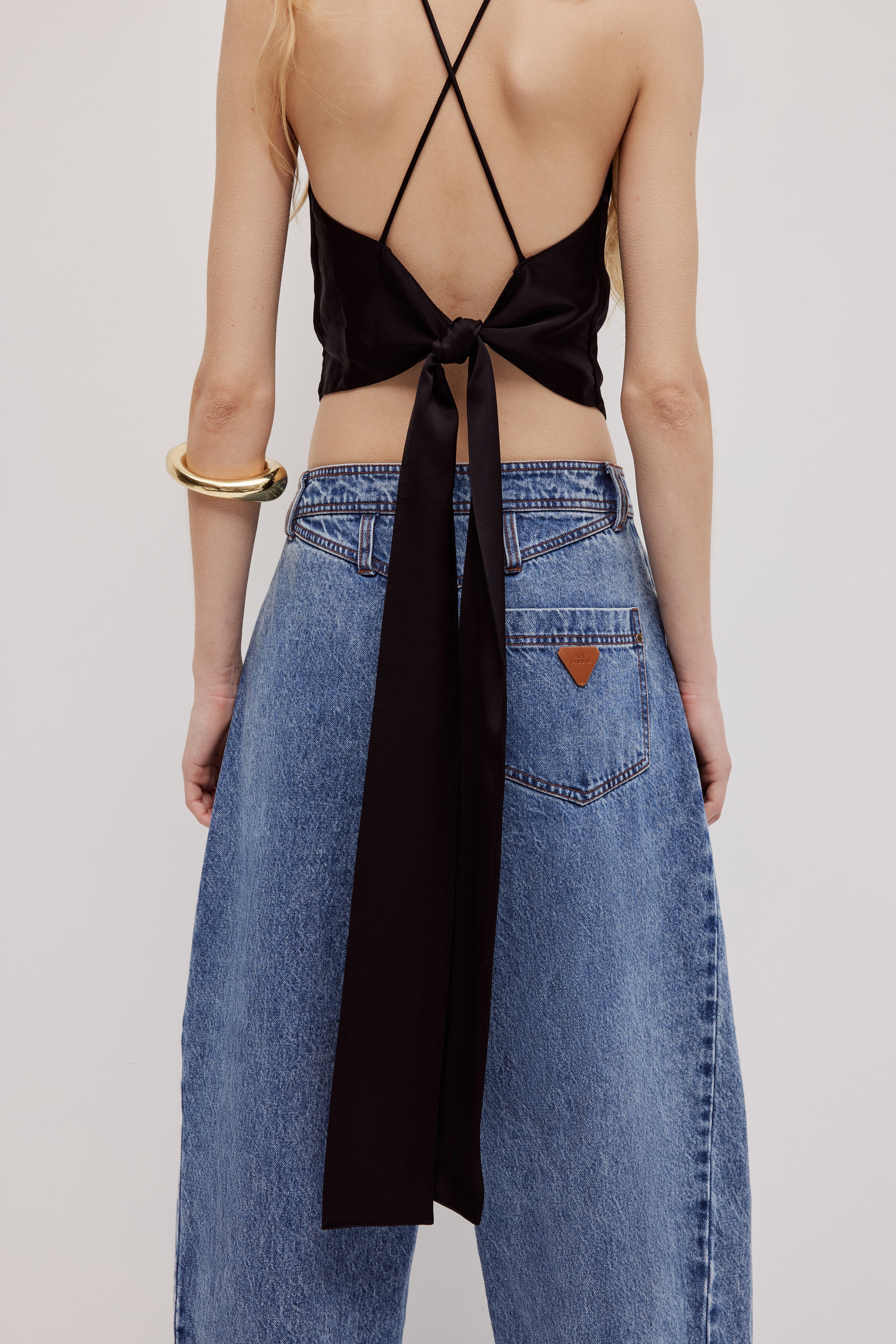 262AS1013_BLK_6_1758858072