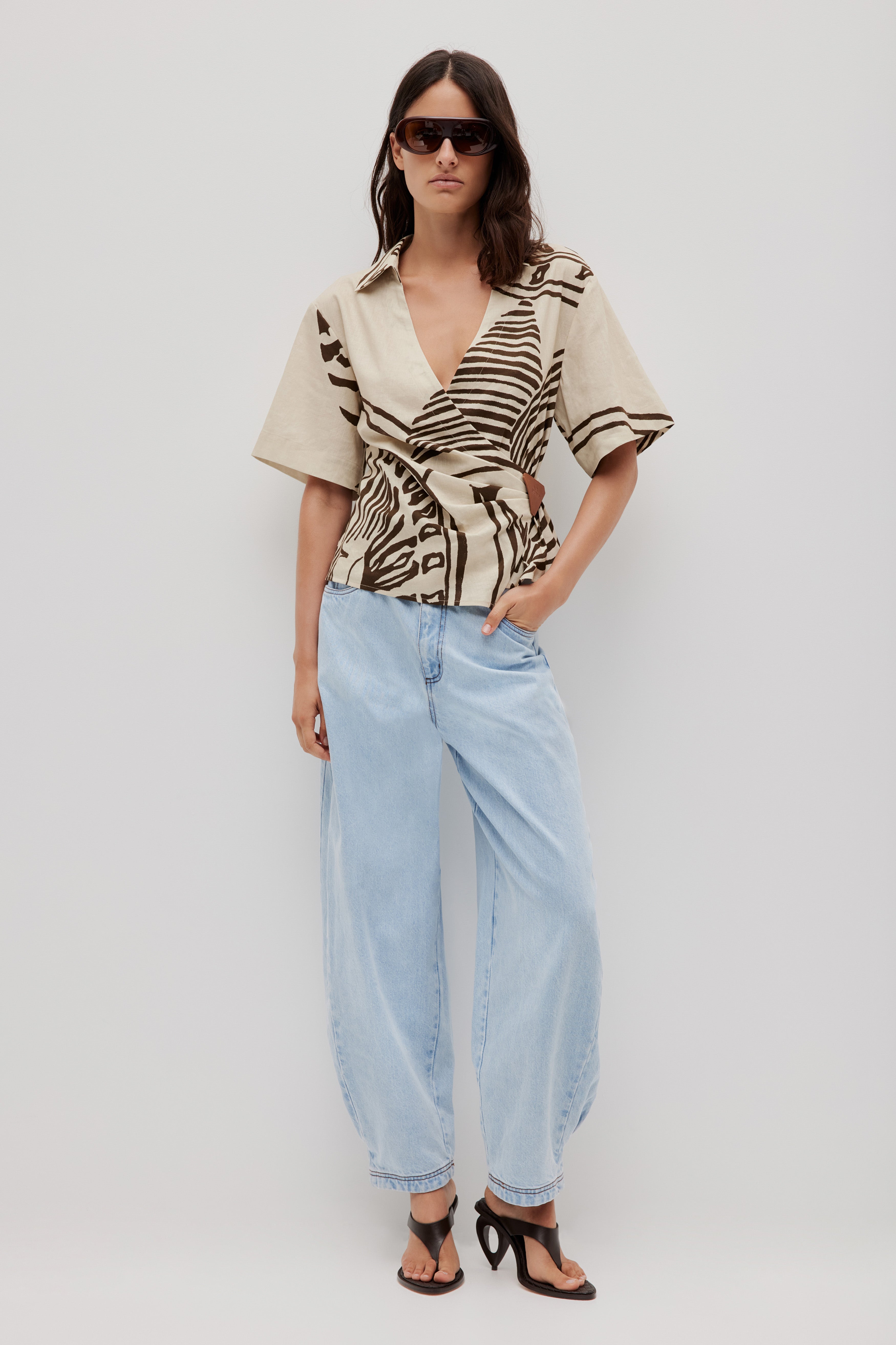 262AS1027_ISLA-NTRL_1_1761521084