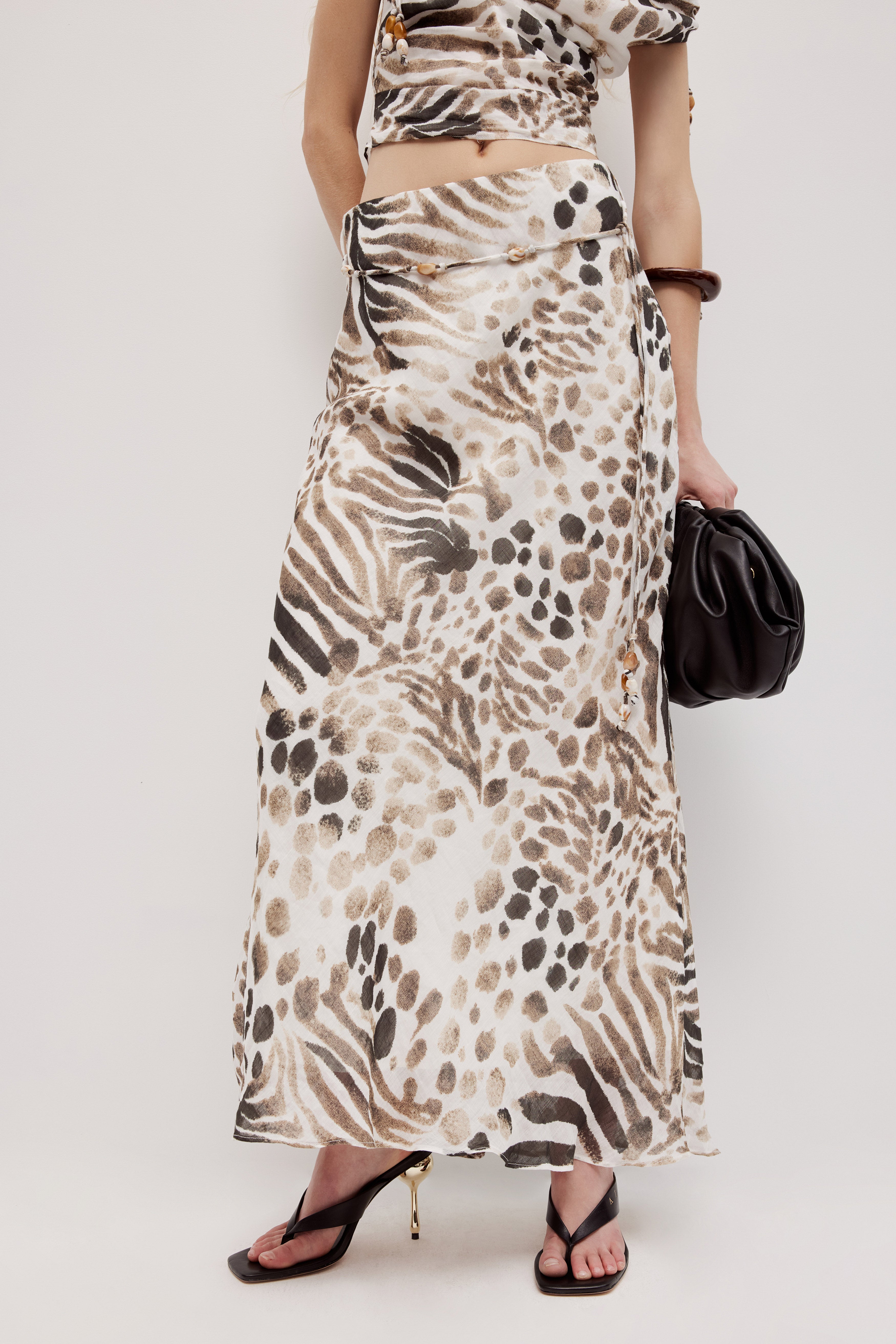 262AS4008_JUNGLE_3_1758859130