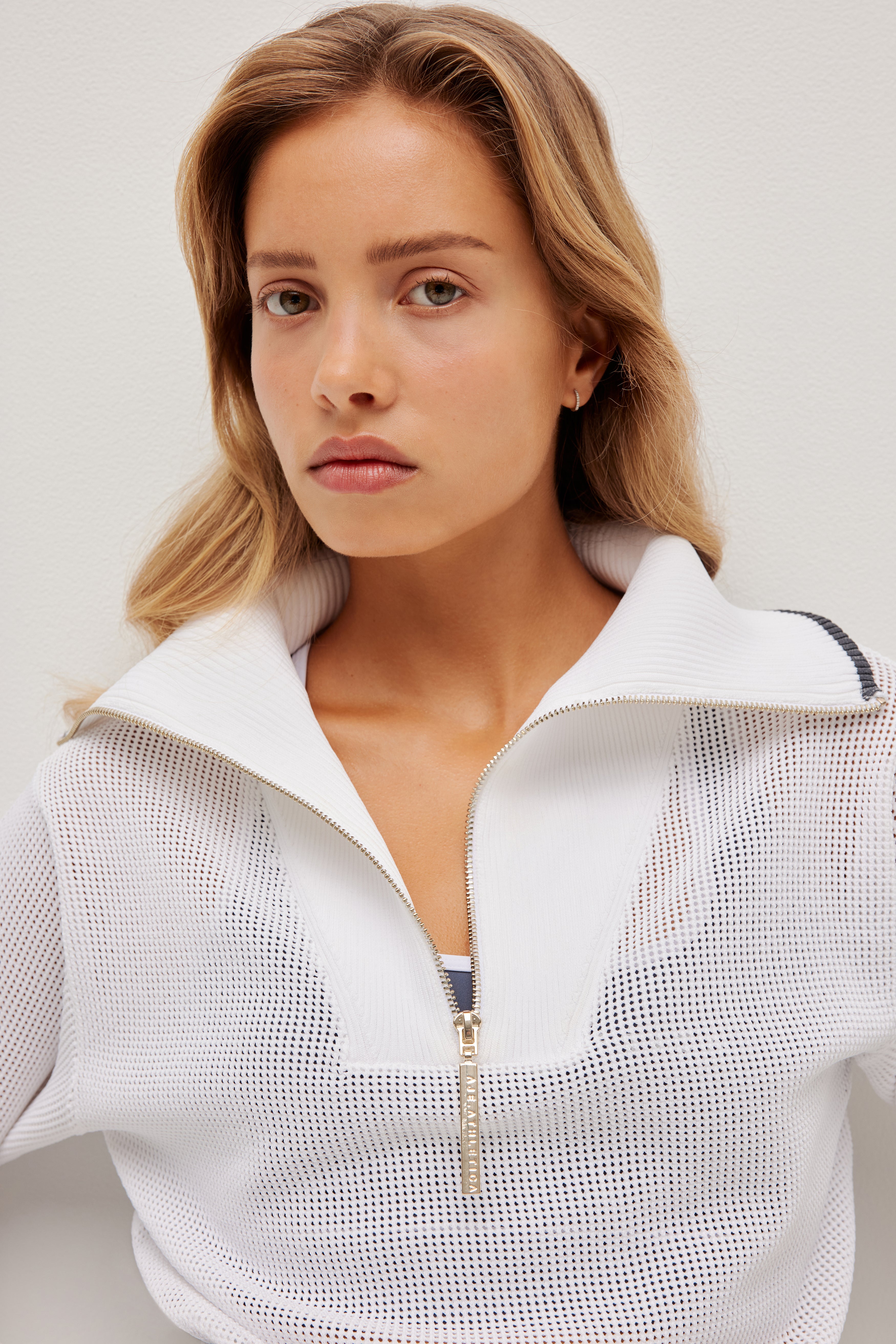 263AA1004_WHT_8_1767093261