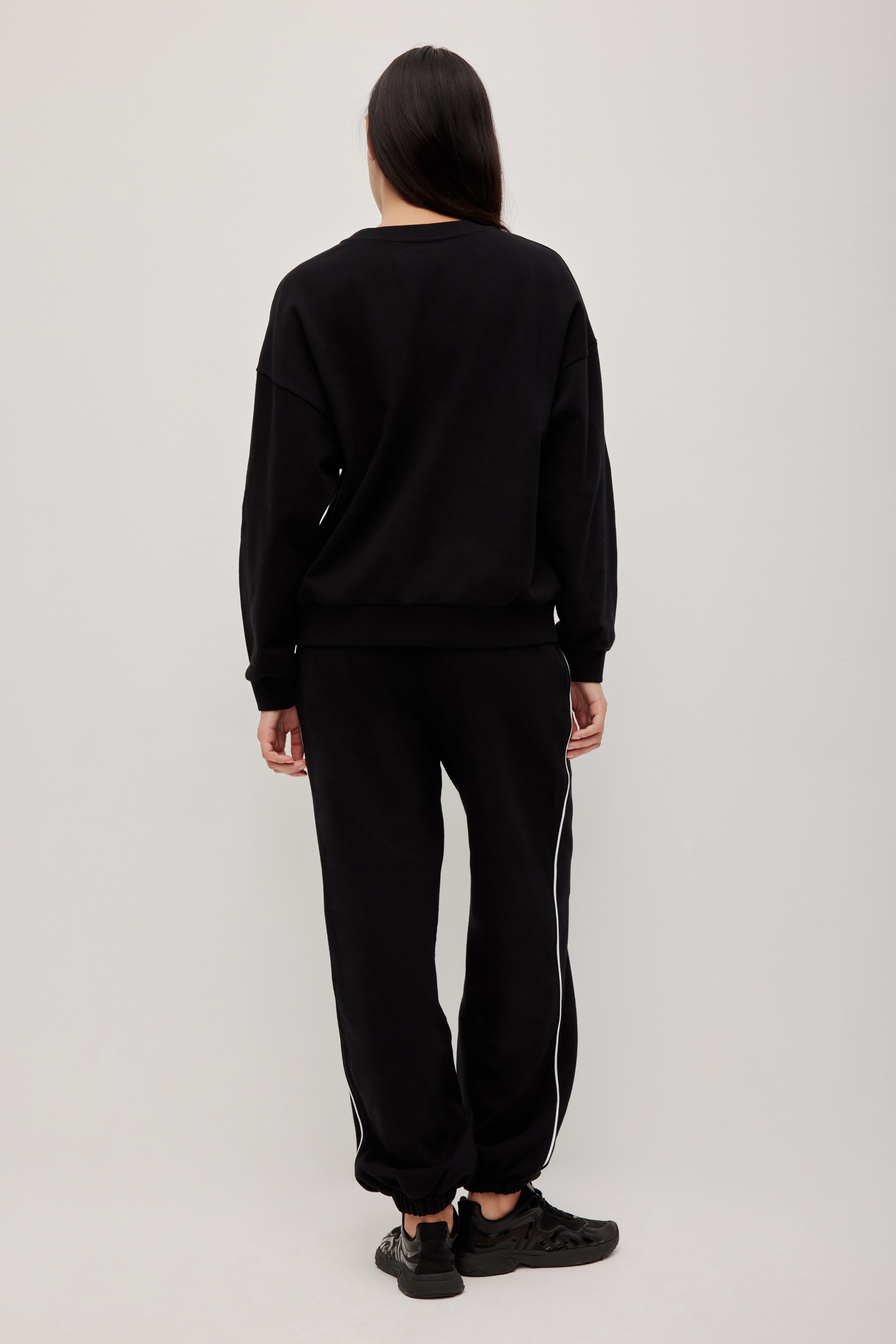 263AA1015_BLK_6_1771299892