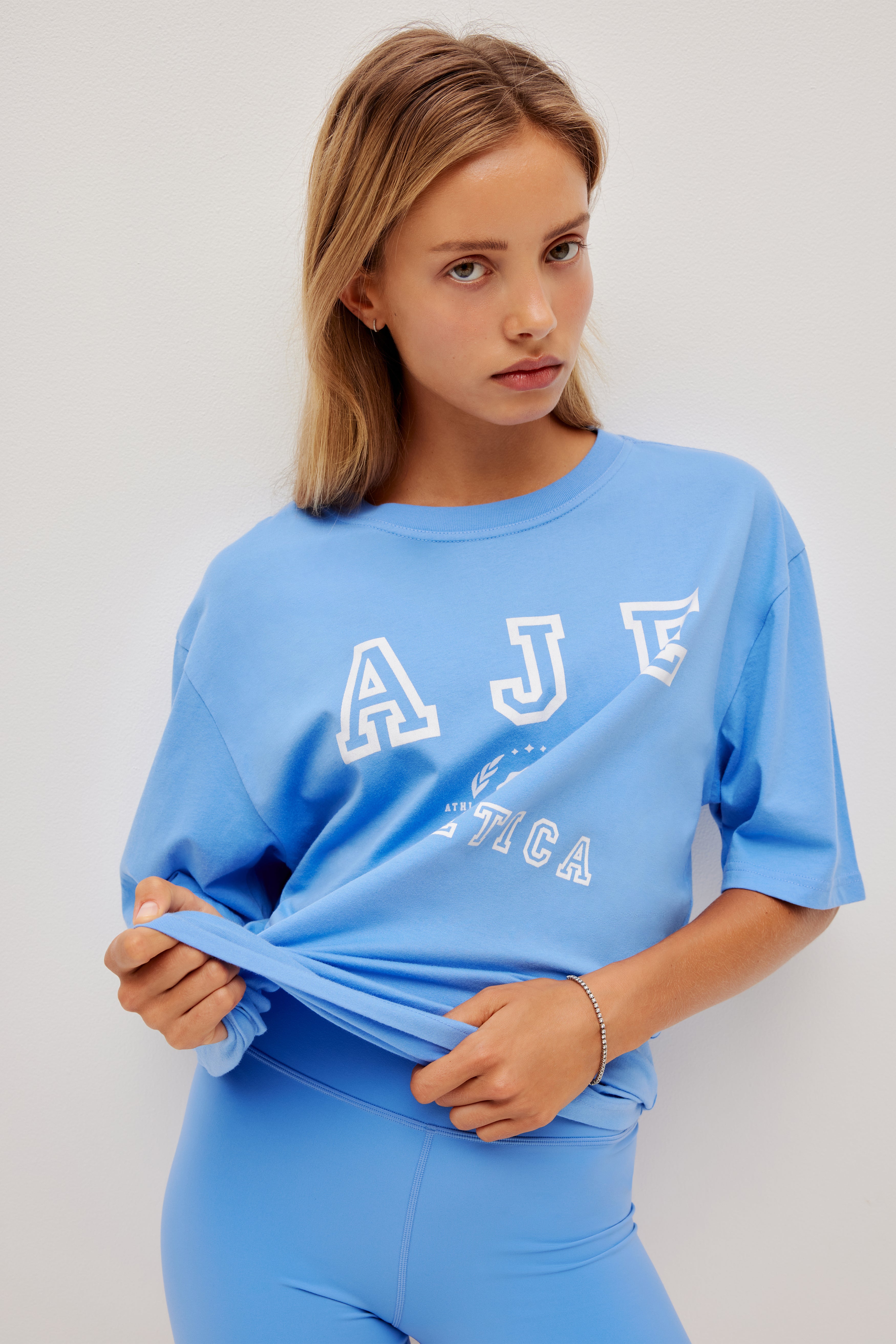 263AA1016_SKY_7_1767094310