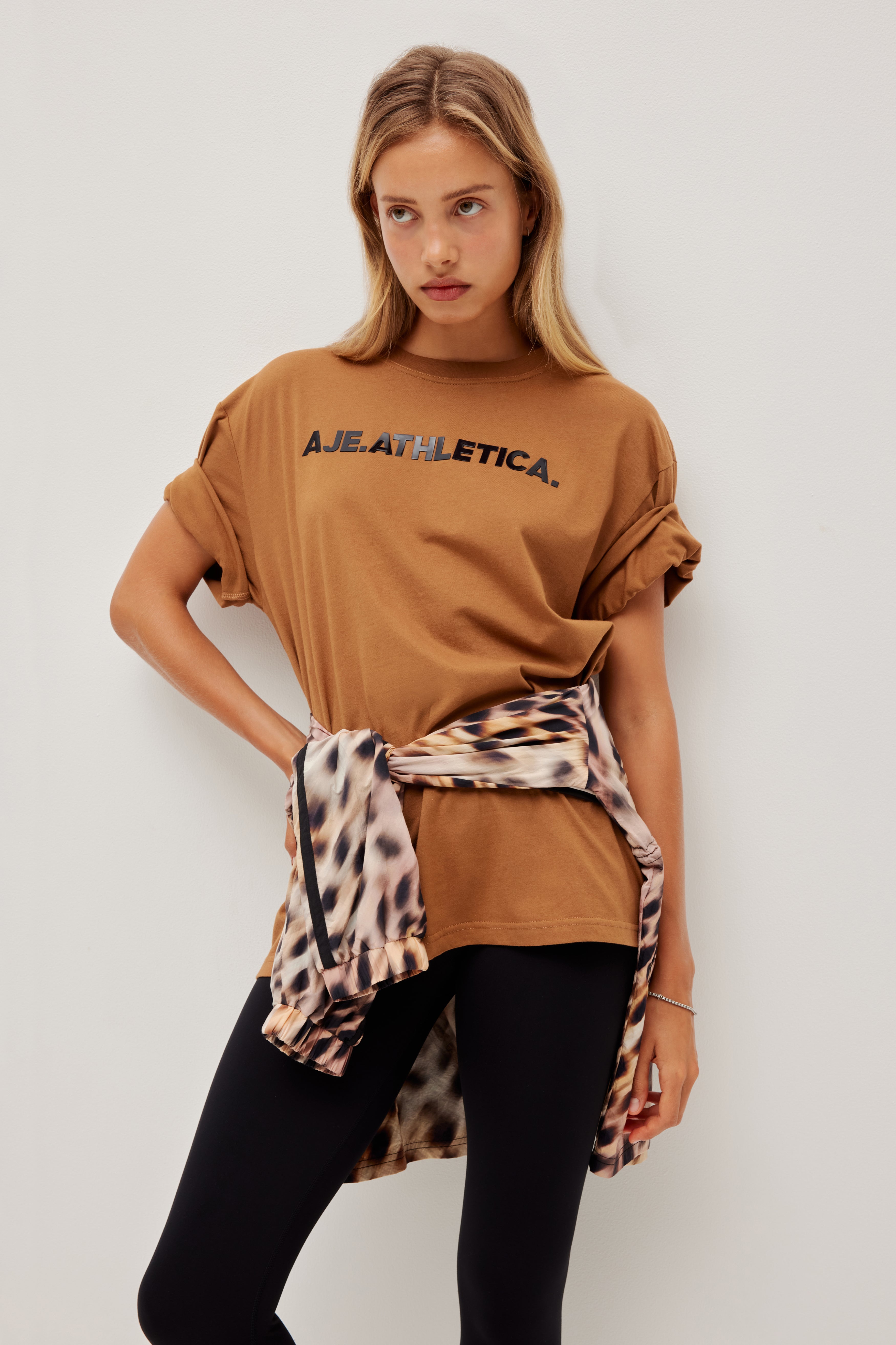 263AA1036_TOFFEE_17_1767094479