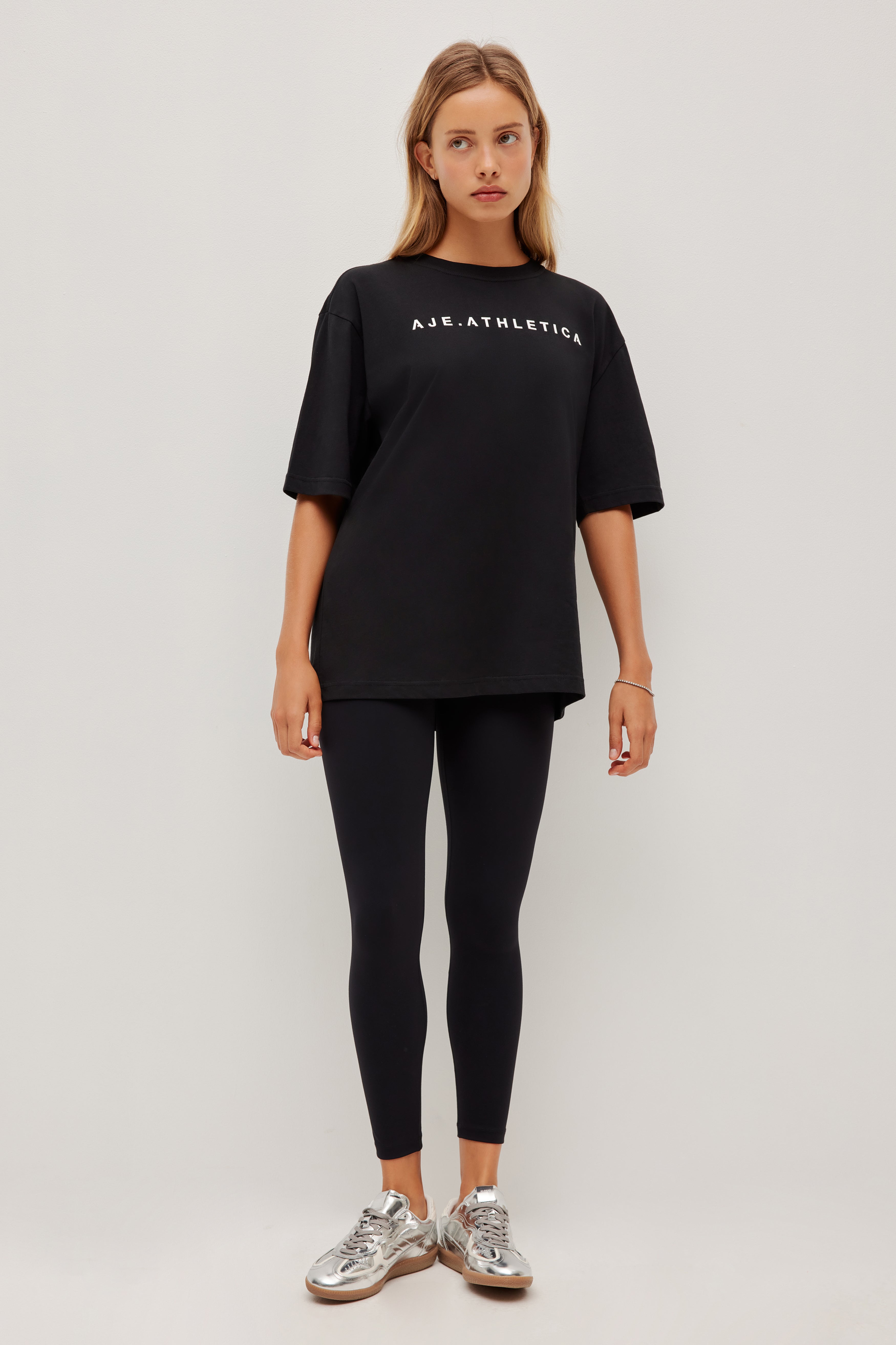 263AA1037_BLK_1_1768971468