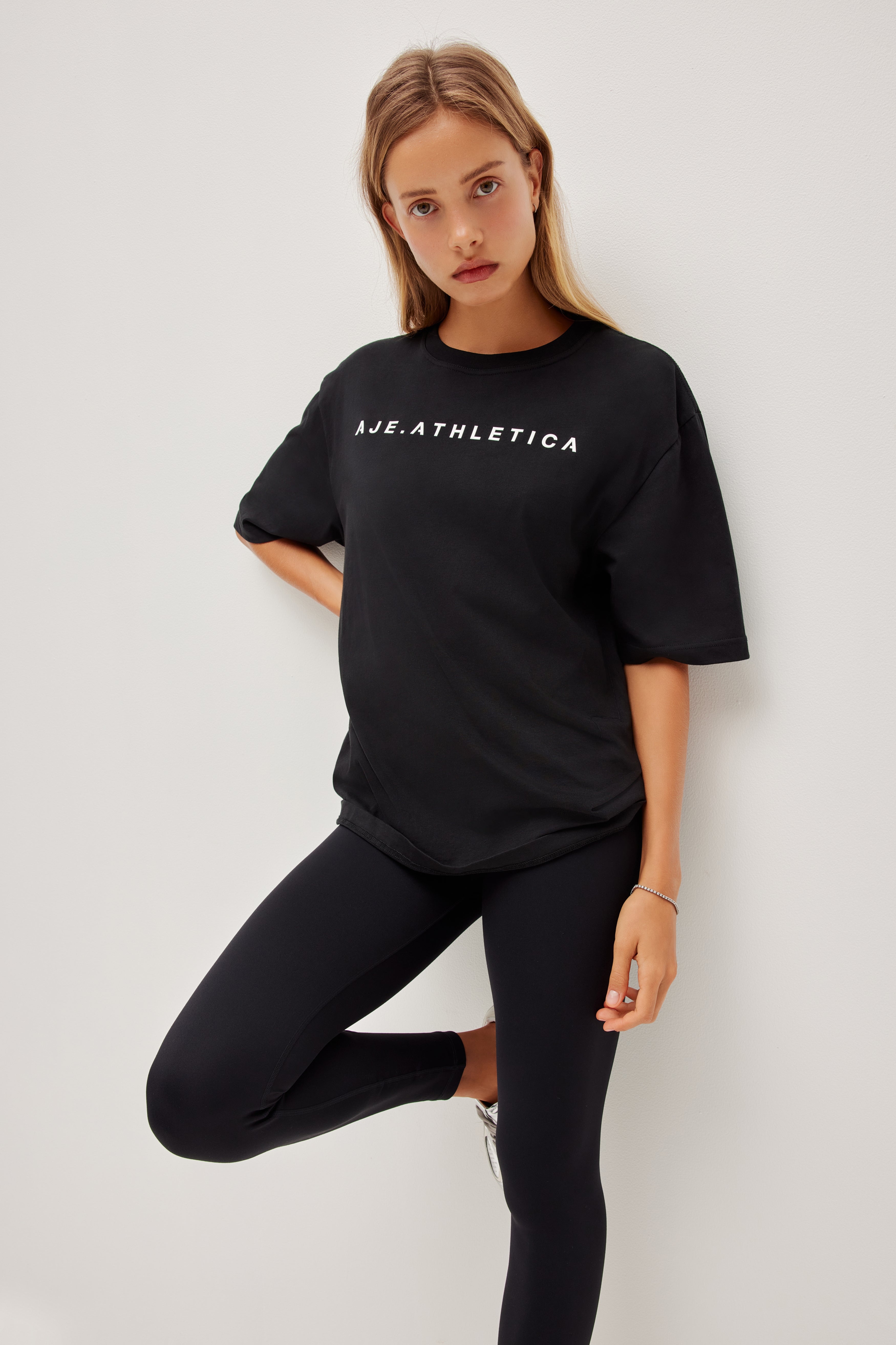 263AA1037_BLK_7_1768971505