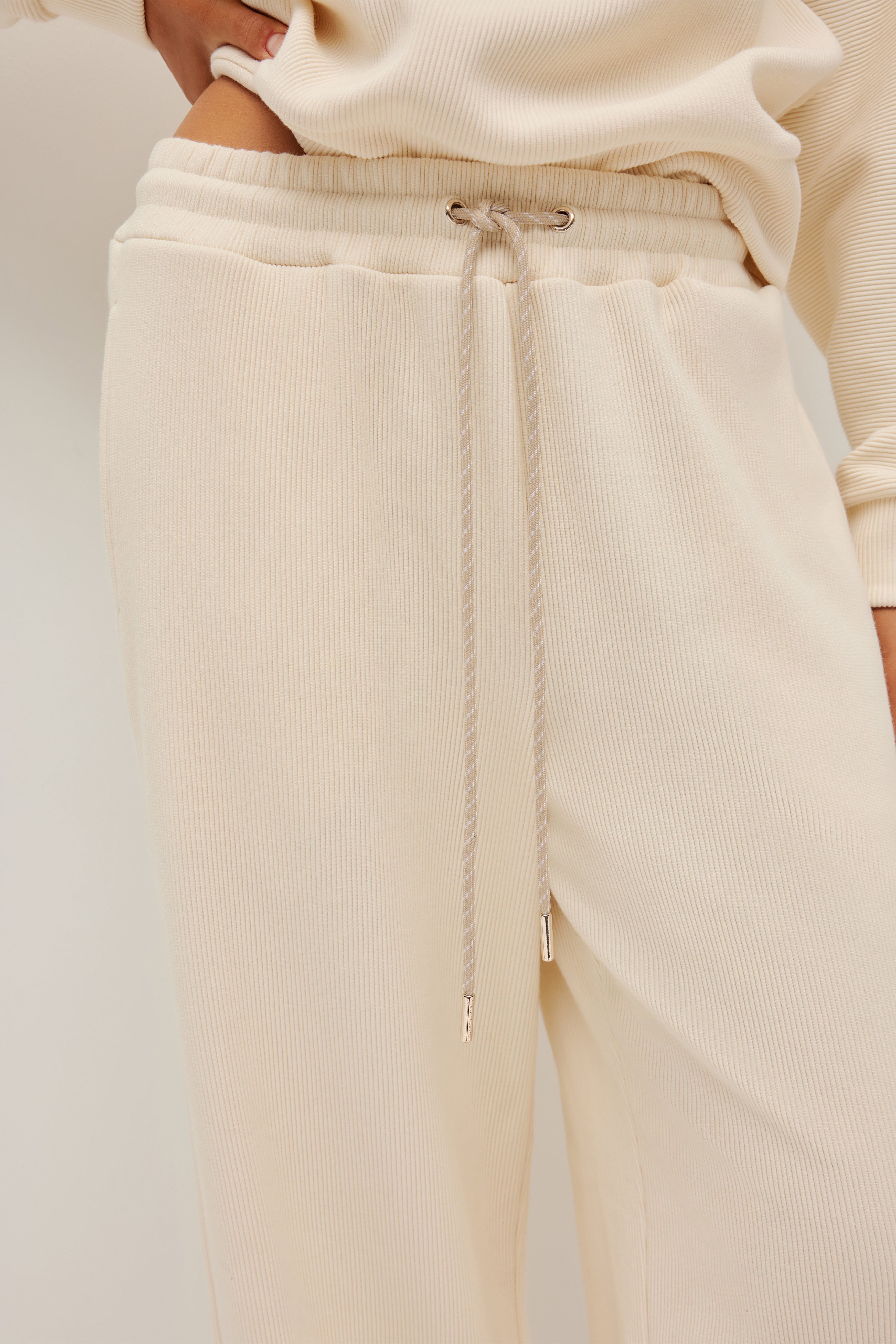 263AA3013_RICE-WHITE_4_1768967313