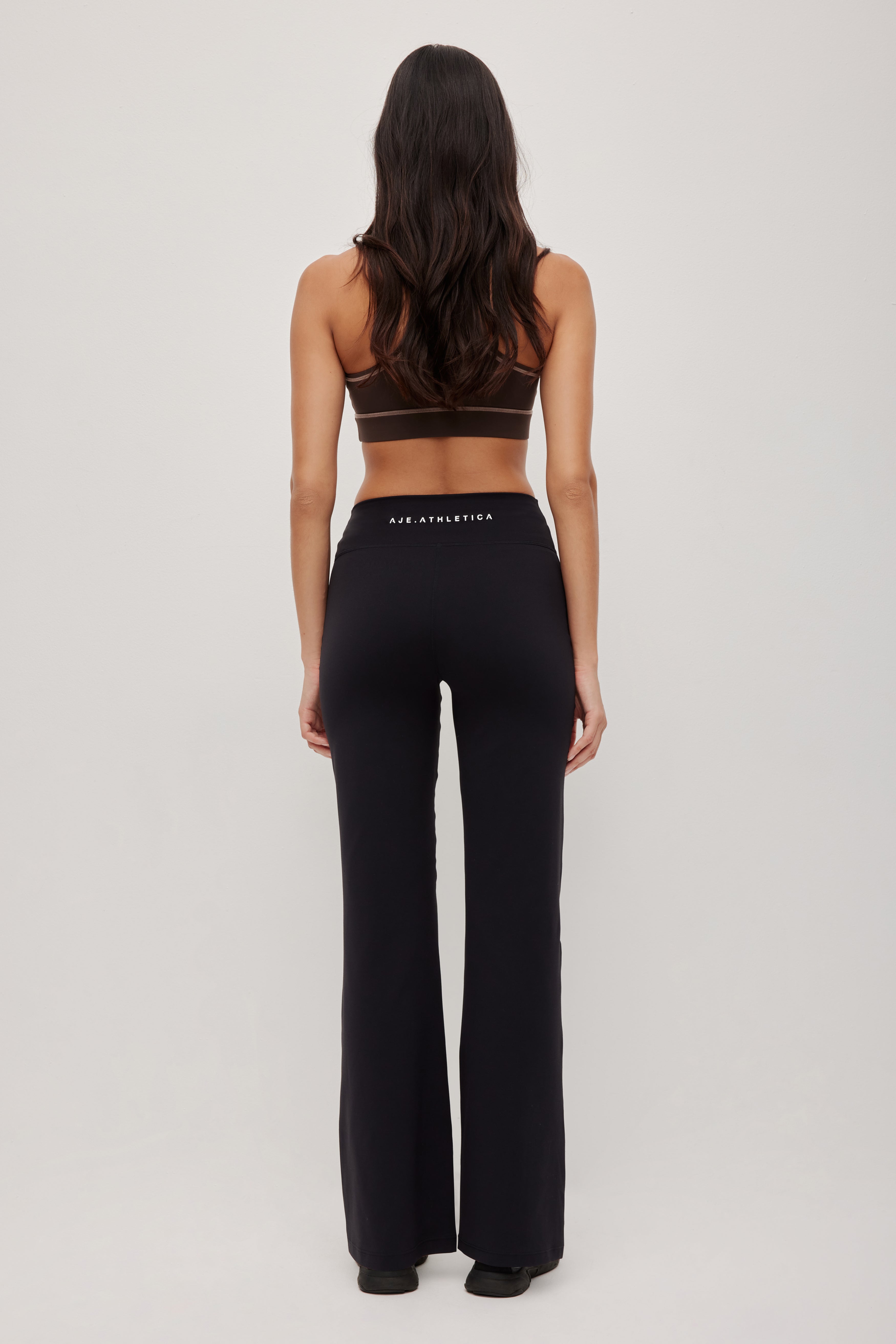 263AA3019_BLK_6_1771303871