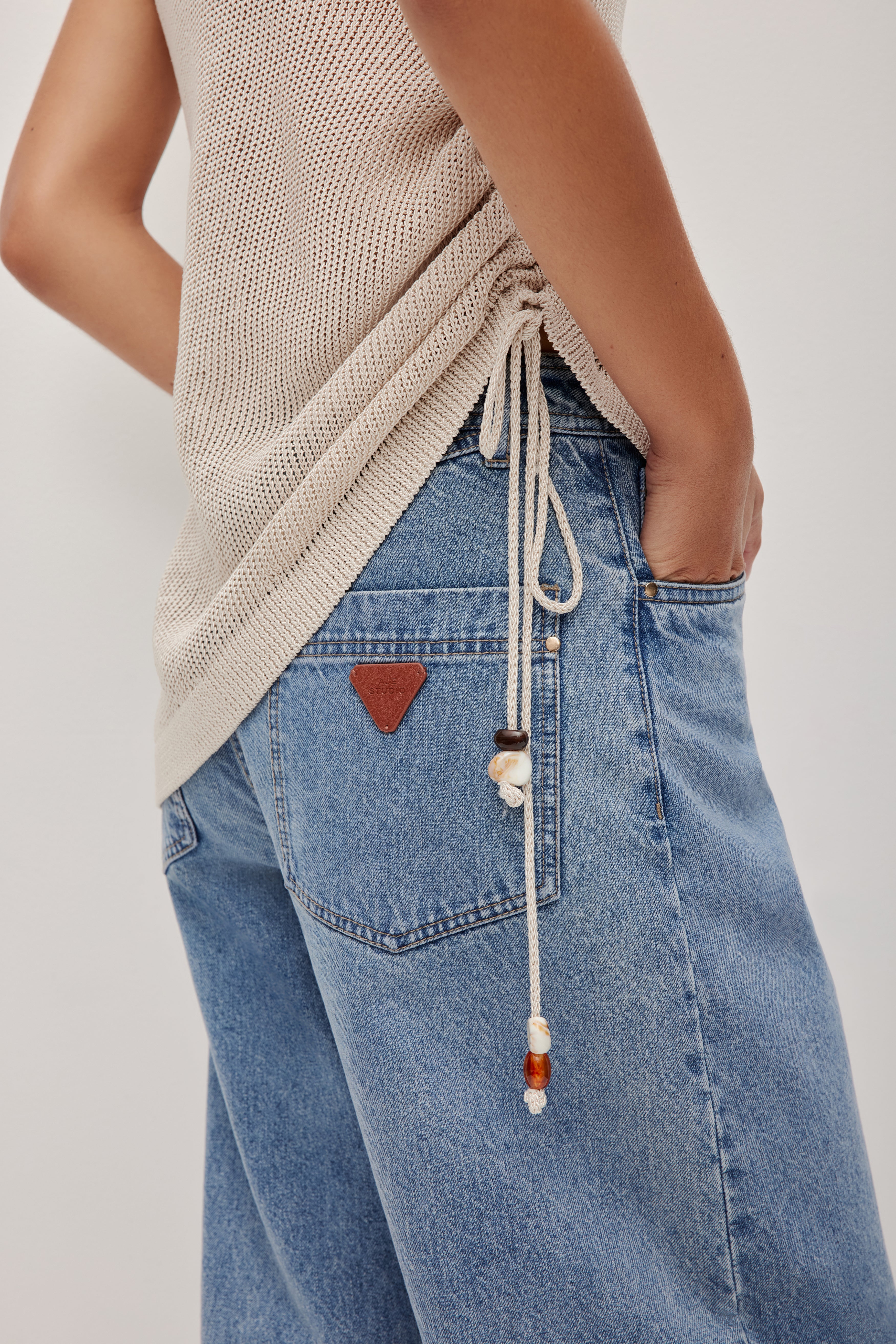 263AS1015_BONE_4_1769601839