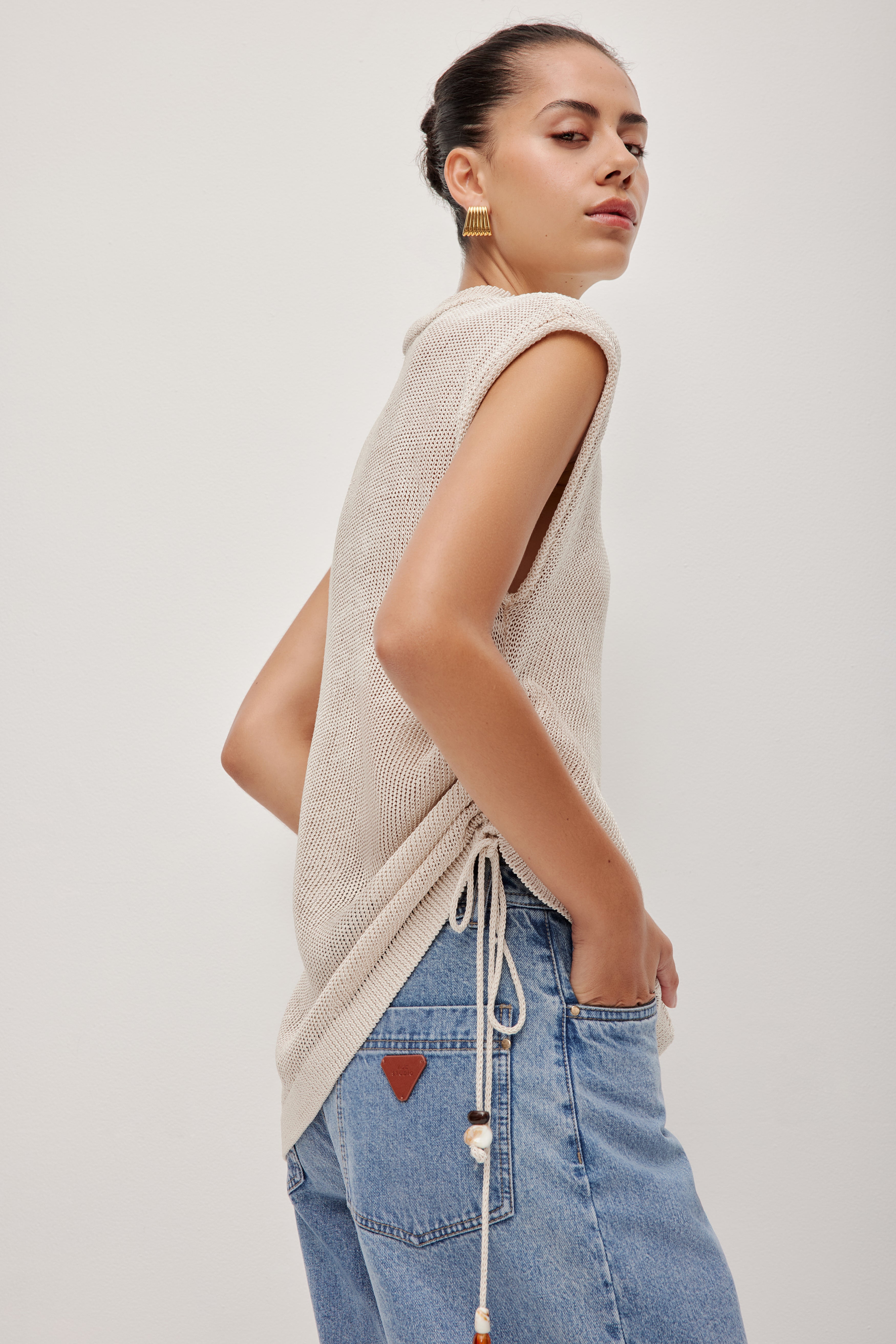 263AS1015_BONE_7_1769601841