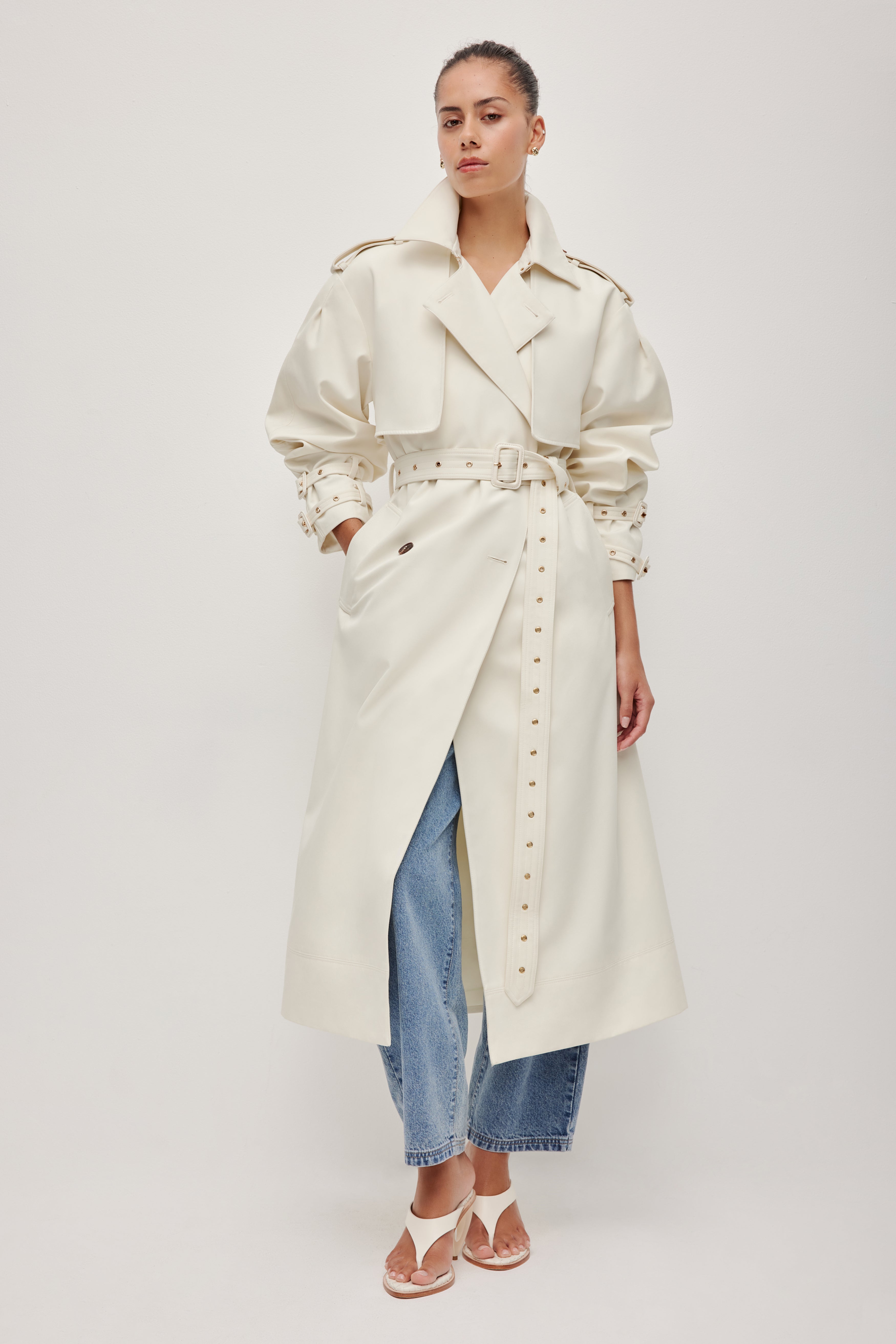 263AS2001_IVRY_0357_1769596954