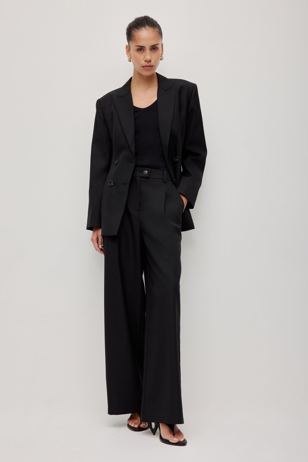 Amelie Tailored Blazer | Black | Aje Studio – Aje AU