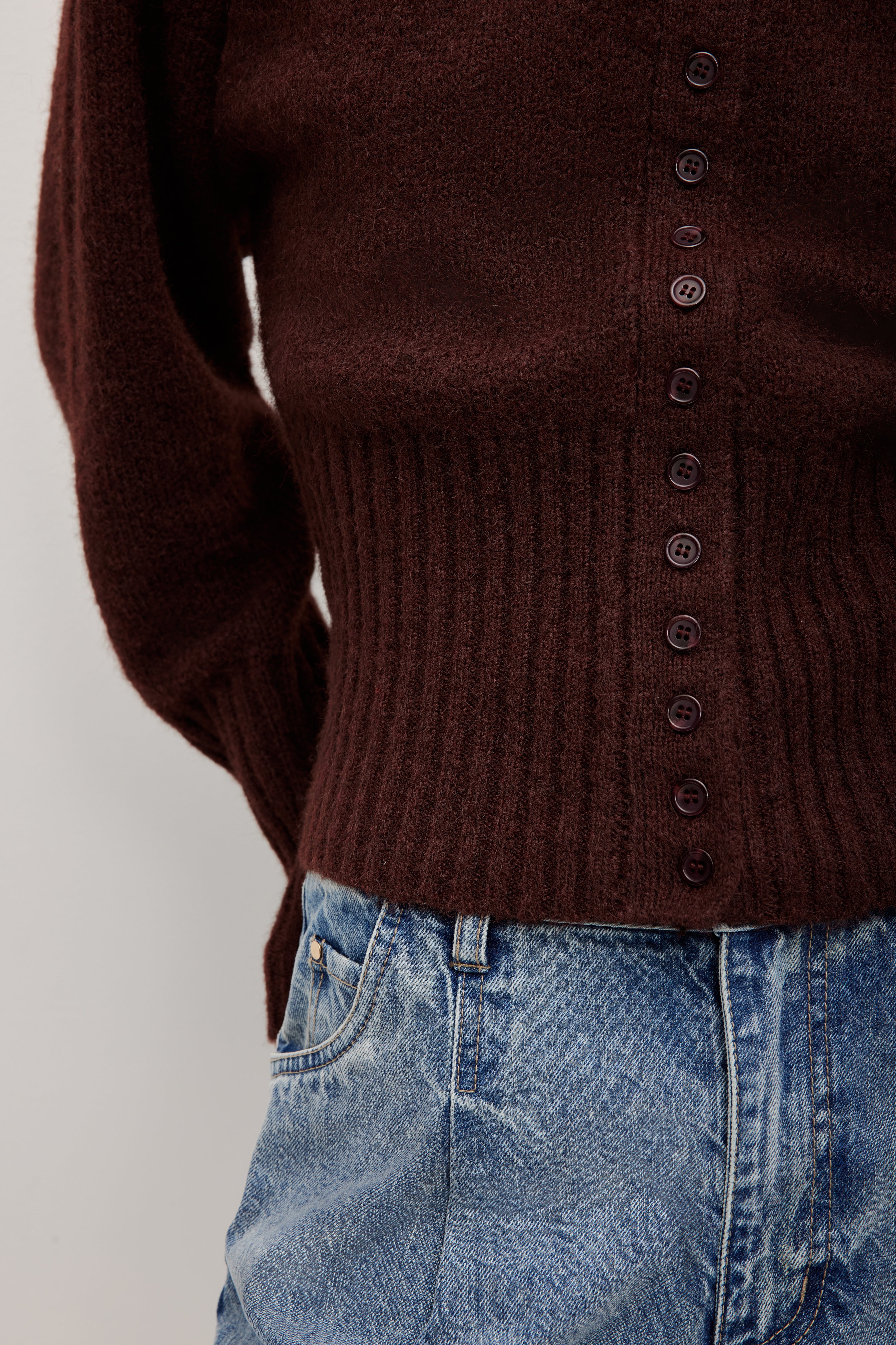 263AS2010_GARNET_5_1771286375