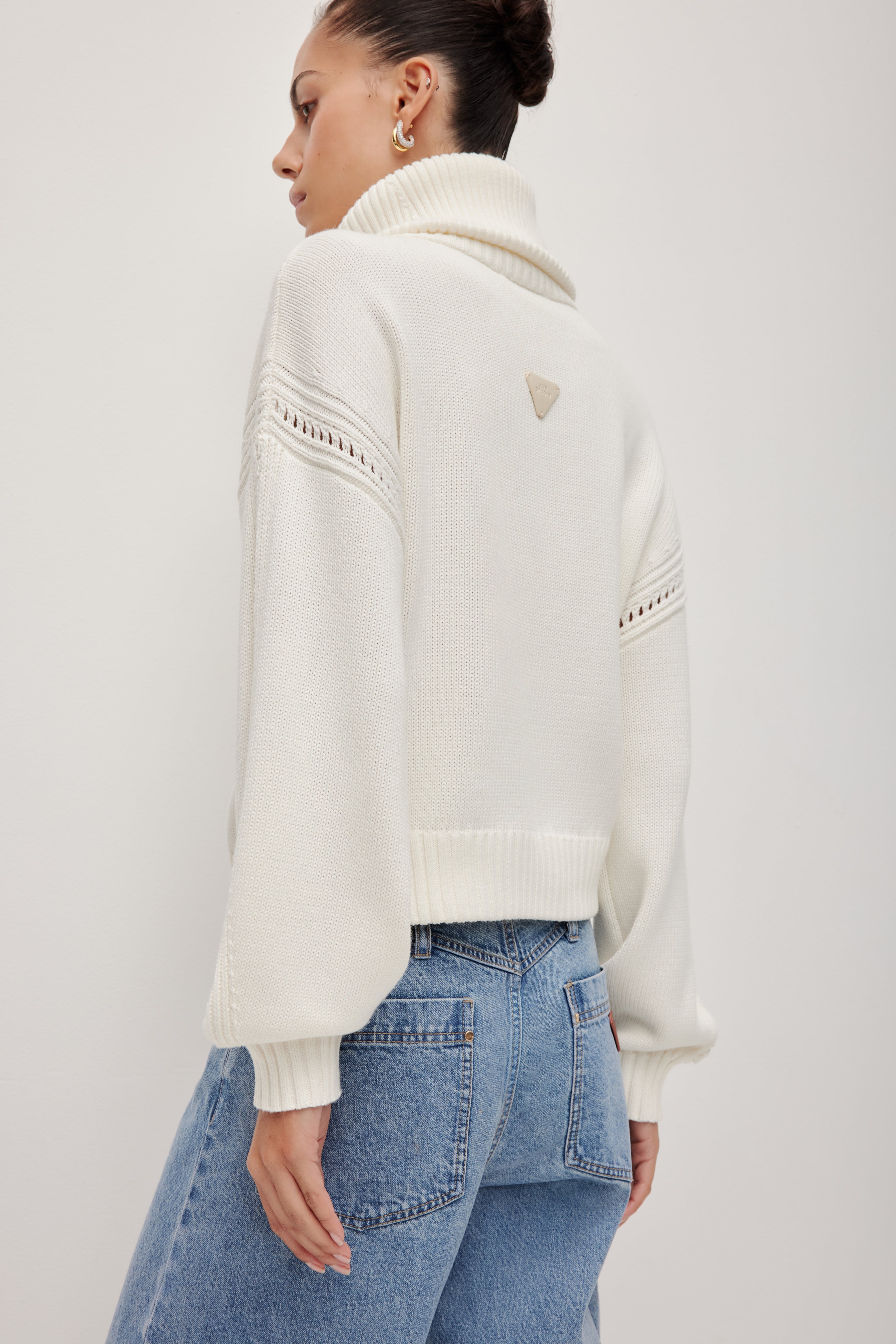 263AS2012_IVRY_5_1769596501