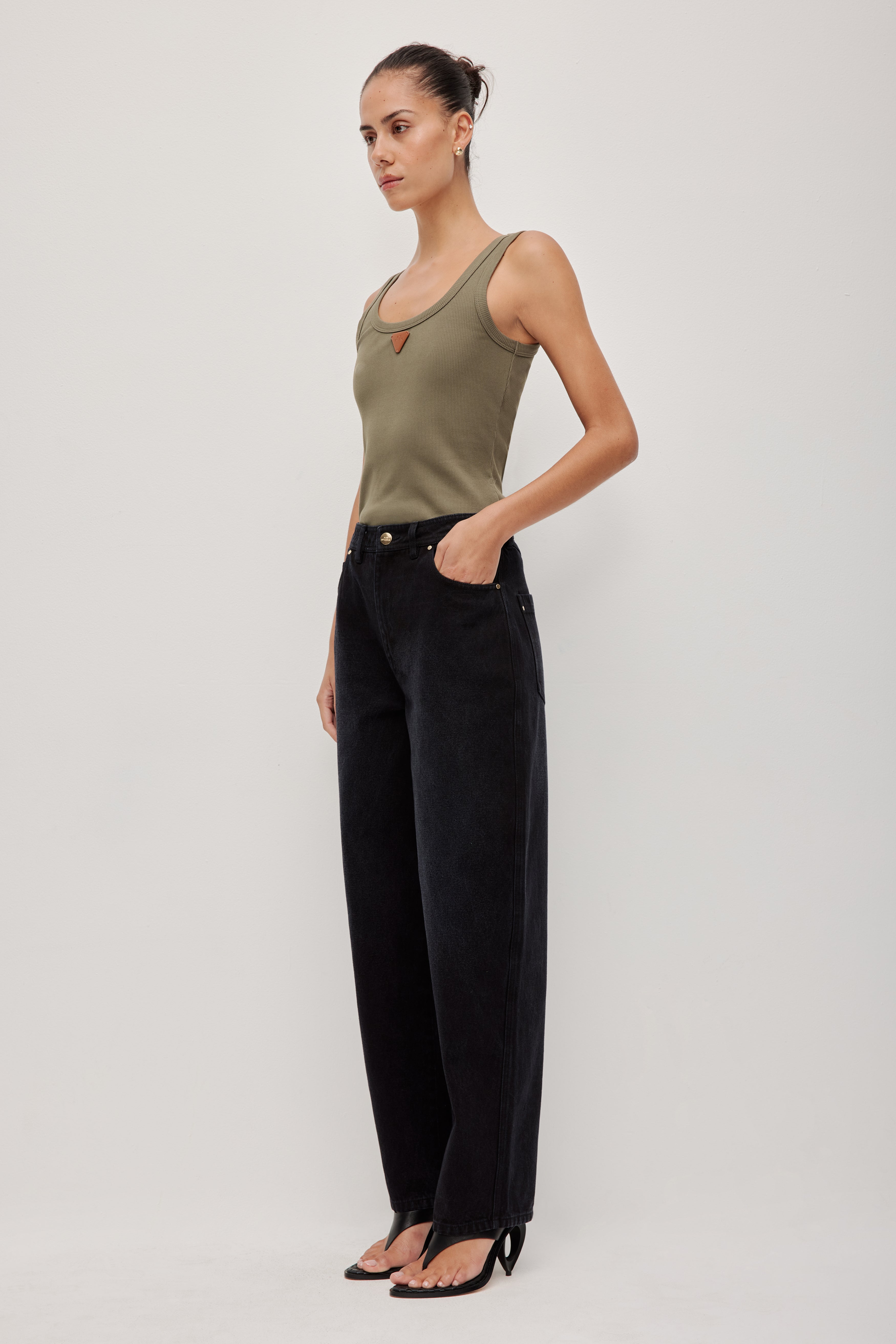 263AS3016_BLK_6_1771286945