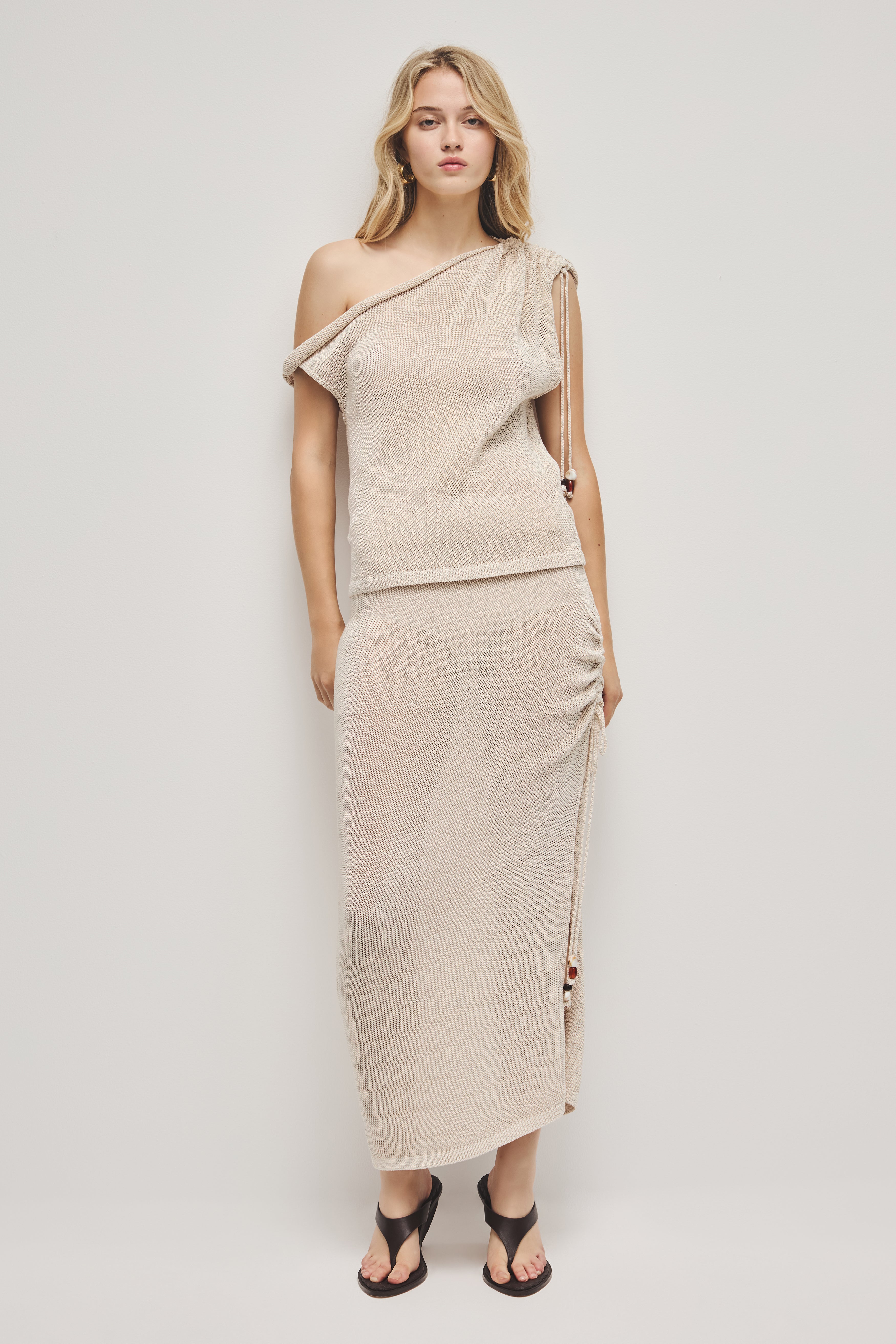 263AS4010_BONE_3_1768345092