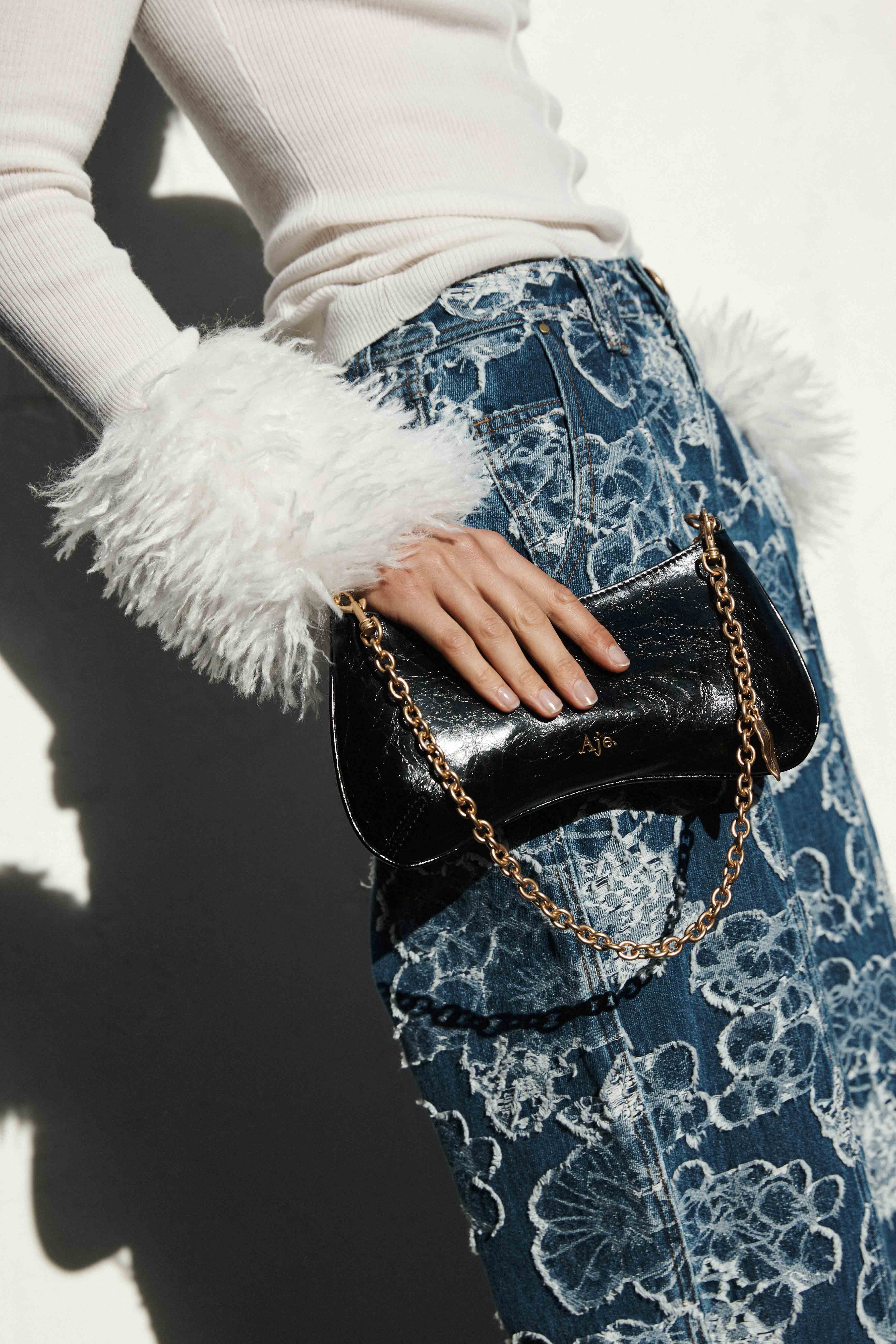 Macy Small Baguette Bag
