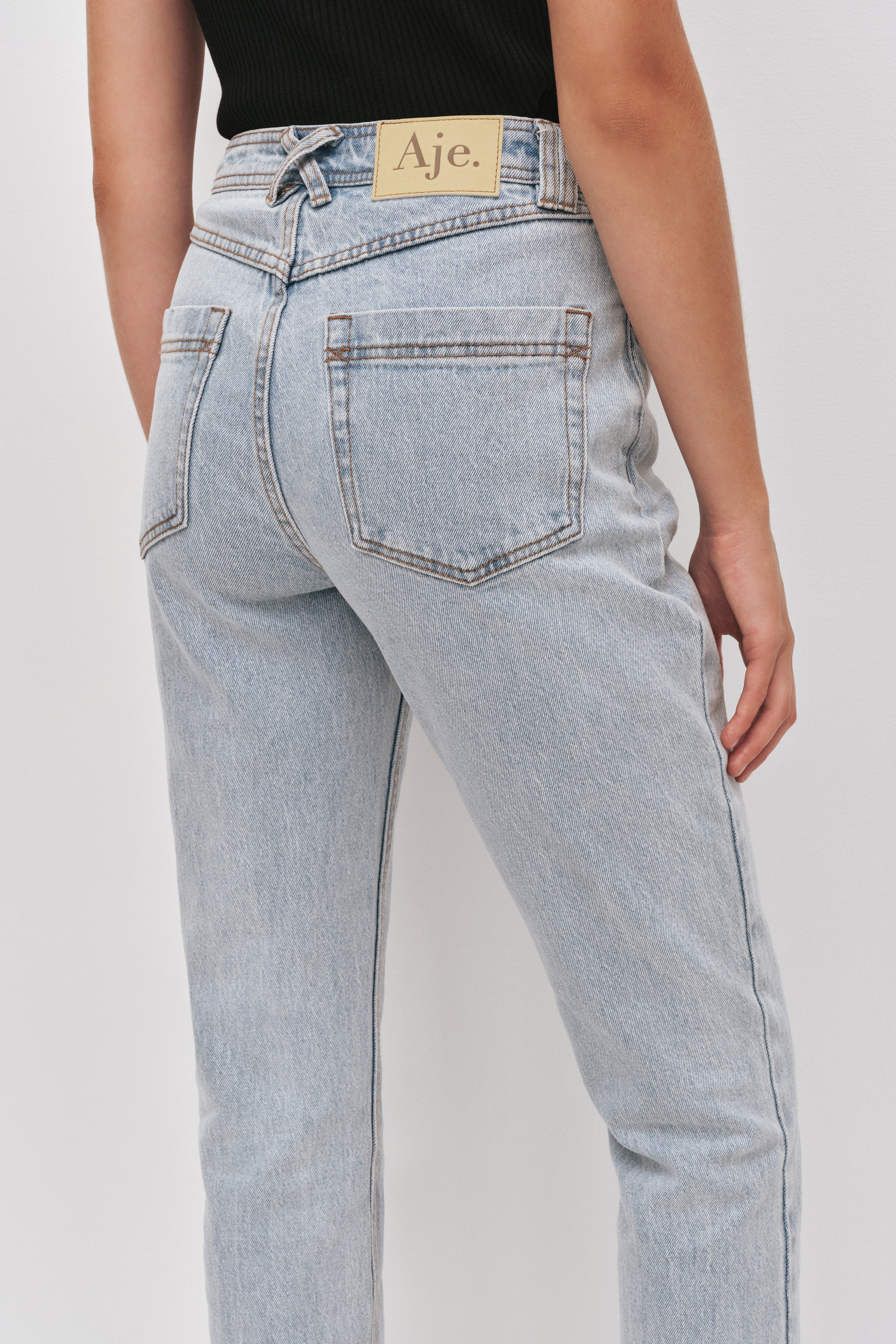 26CO3101_LT-WSH-BLU_5_1771137561