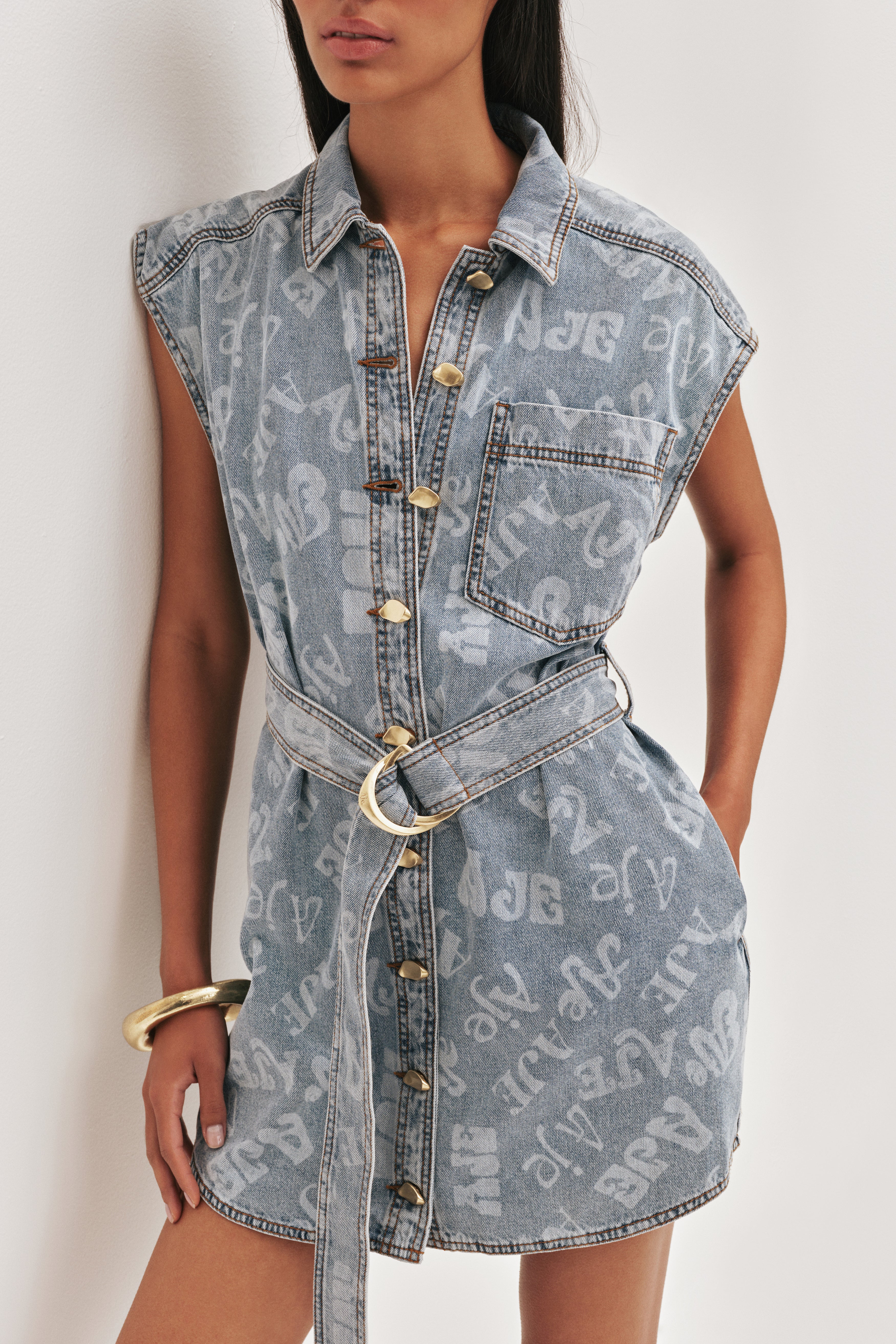 26CR5297_LOGO-WASH_3_1765318014