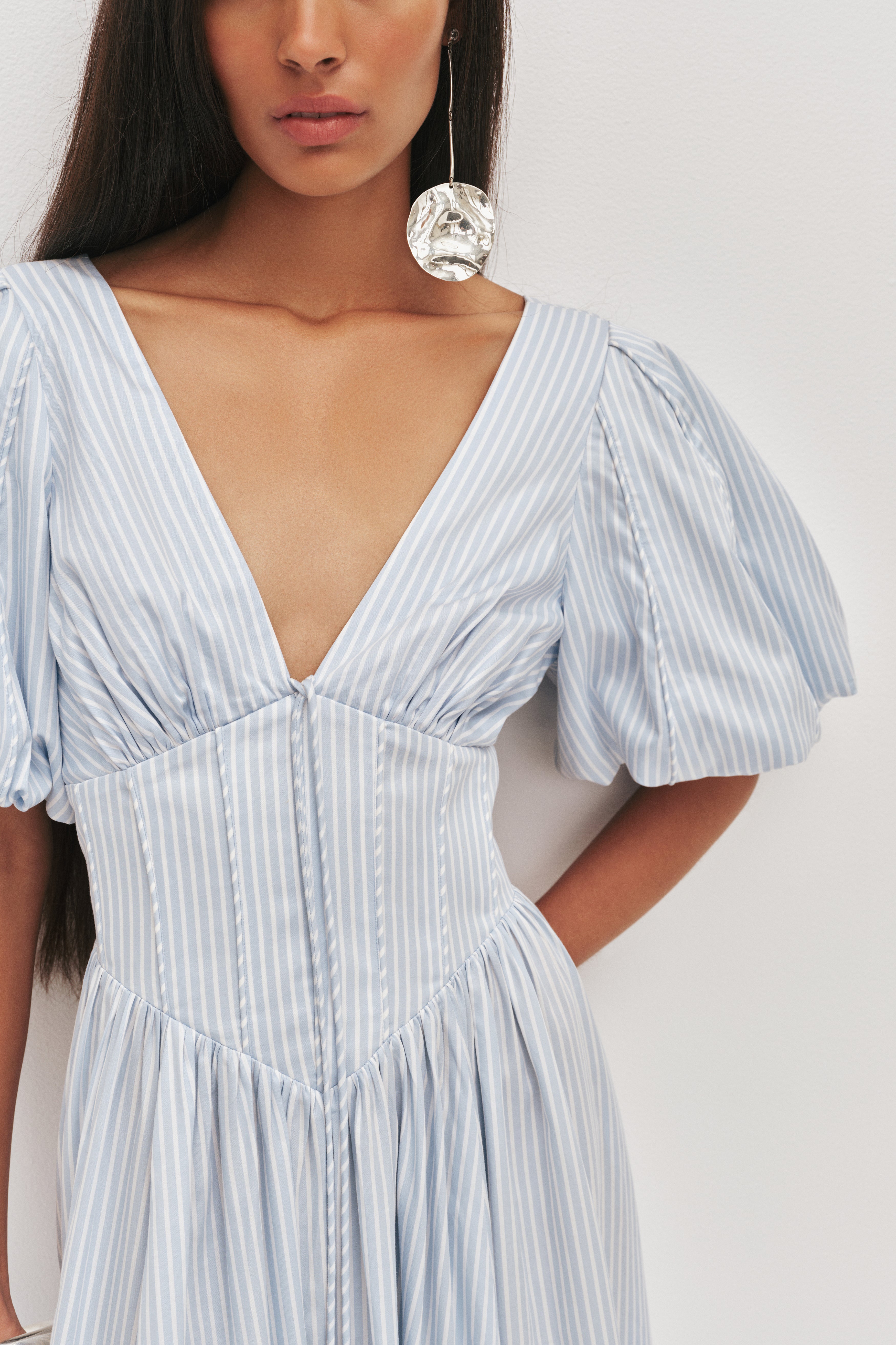 26CR5635_MUTED-SKY_4_1765316811